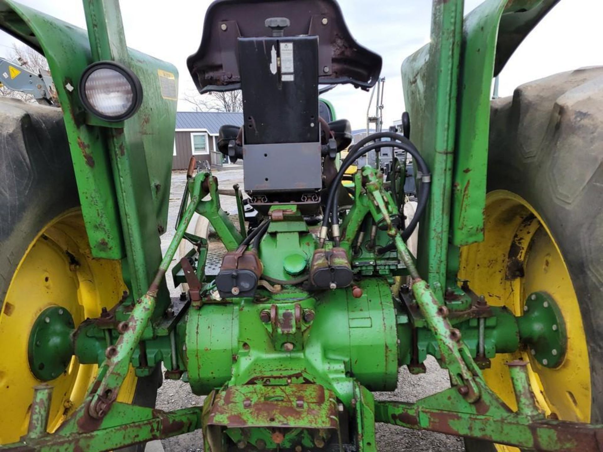 John Deere 2750 Tractor 'Runs & Operates' - Image 17 of 38