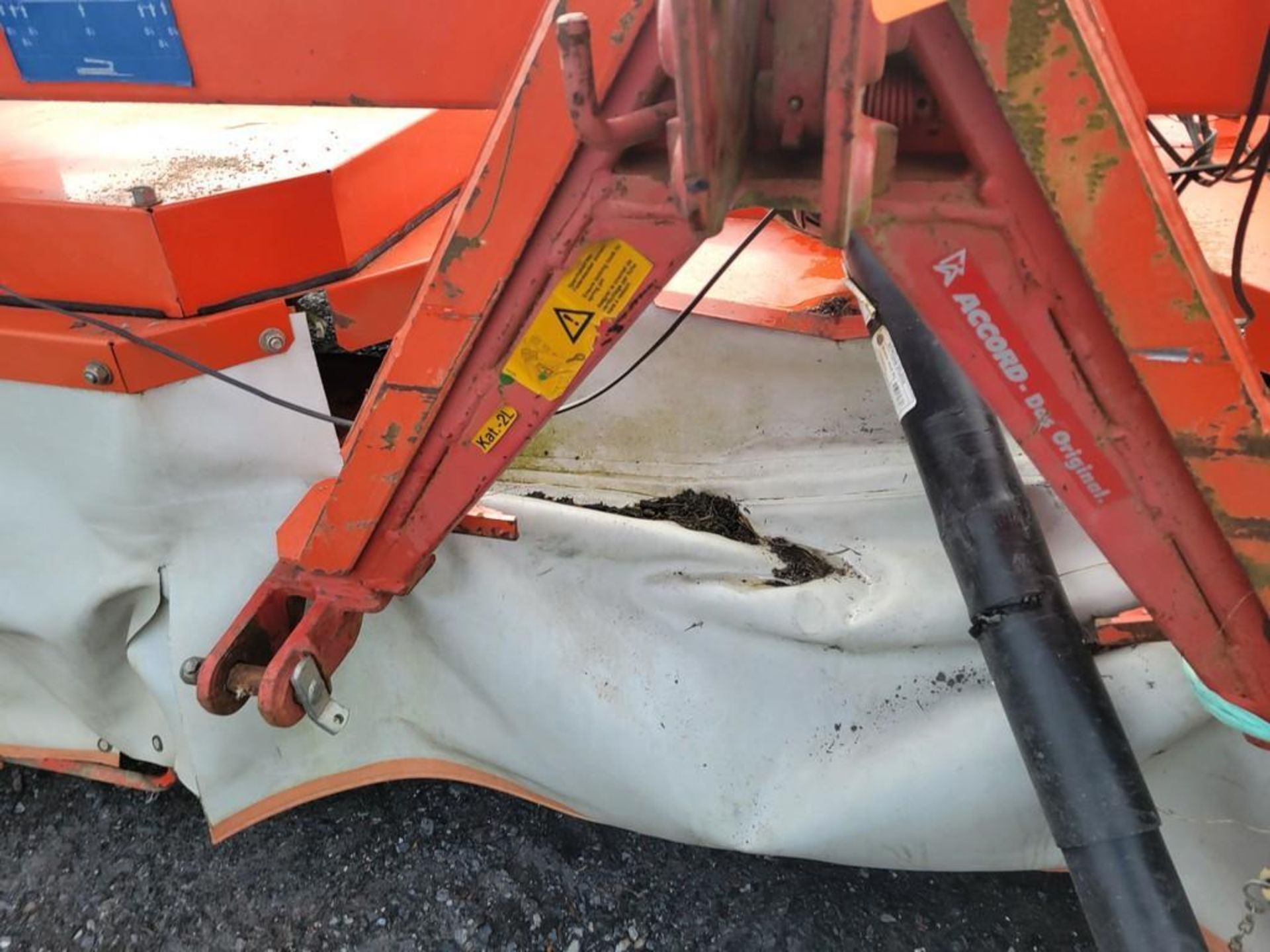 Kuhn GMD802F Disc Mower - Image 18 of 26
