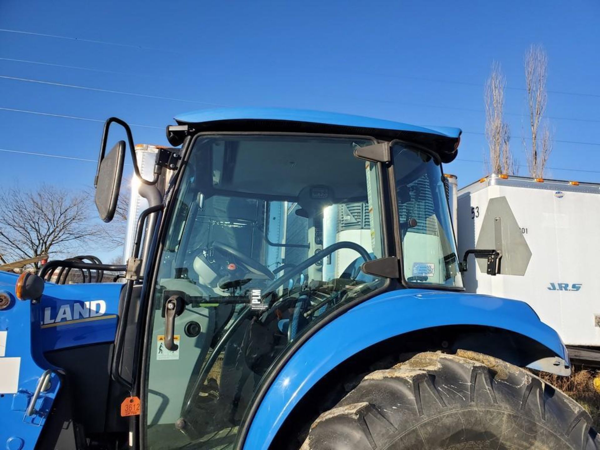 2015 New Holland T4.100 Cab Loader Tractor 'Ride & Drive' - Image 16 of 49