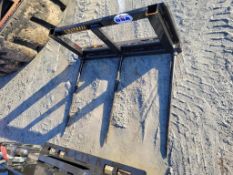 Esch Bale Spear 'NEW'