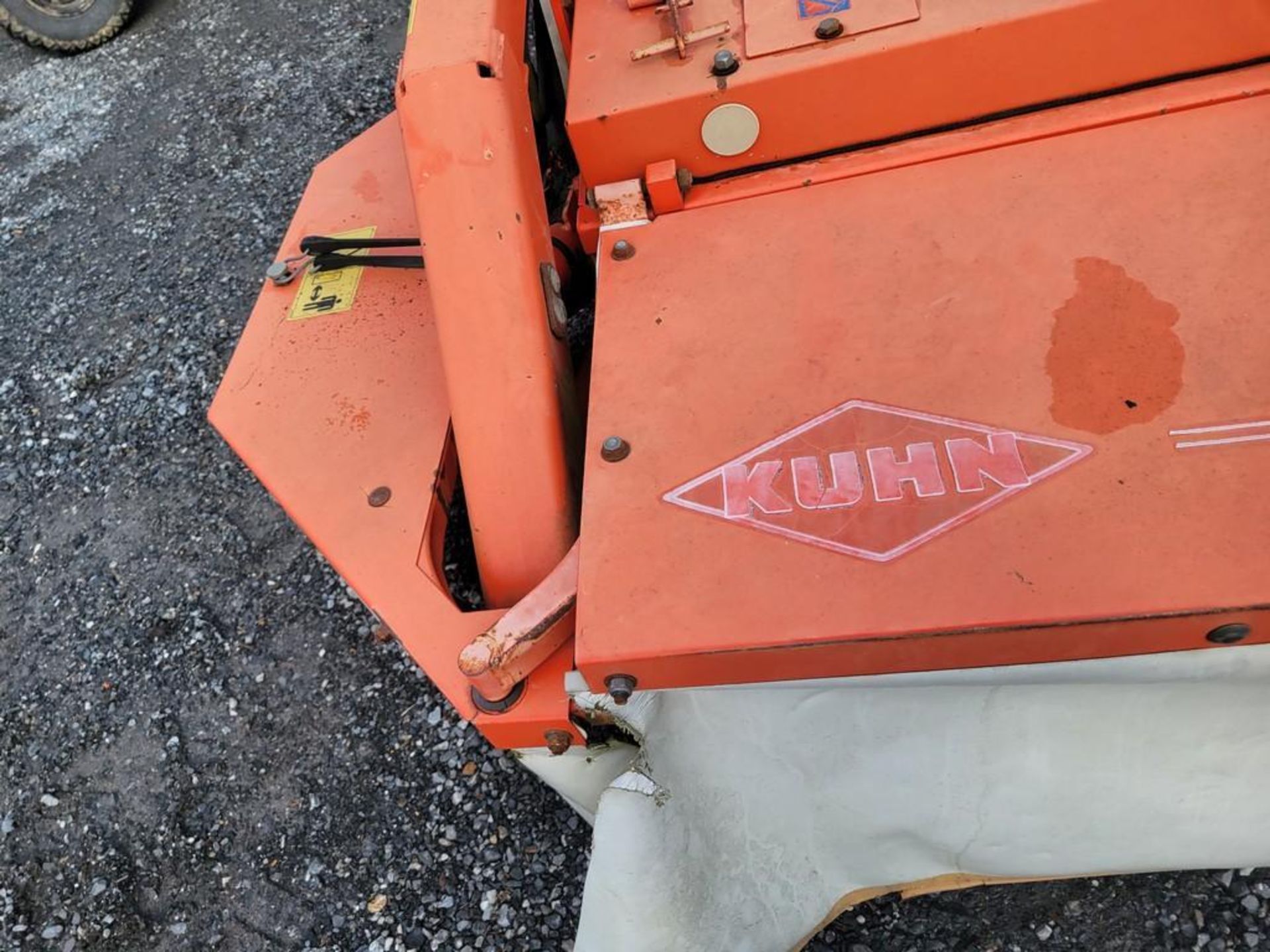 Kuhn GMD802F Disc Mower - Image 6 of 26