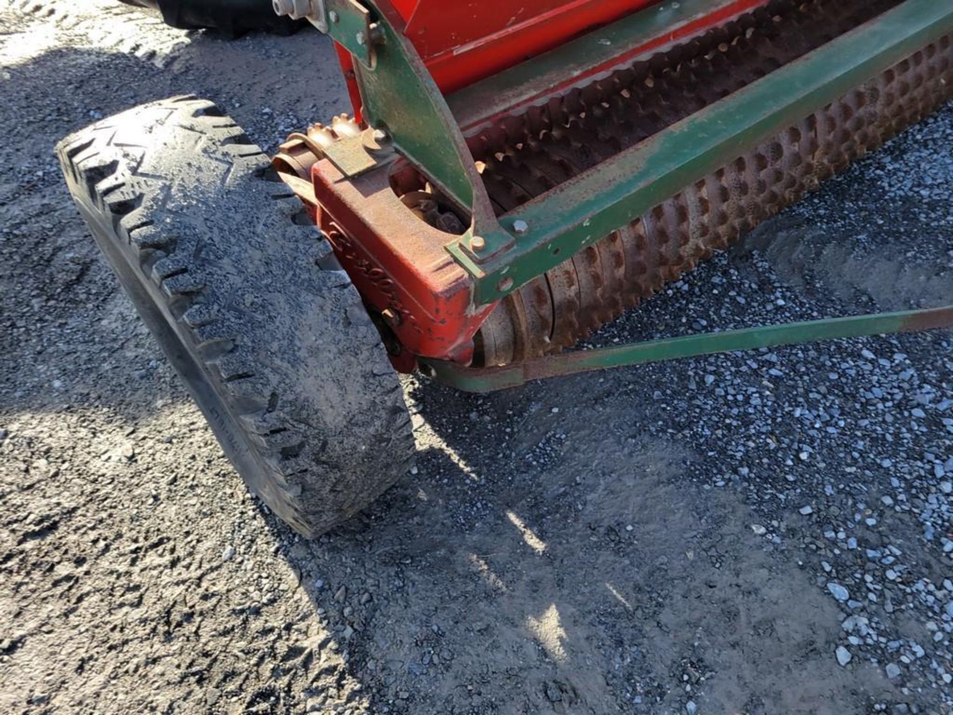 Brillion SST1201 Packer Seeder - Image 6 of 22