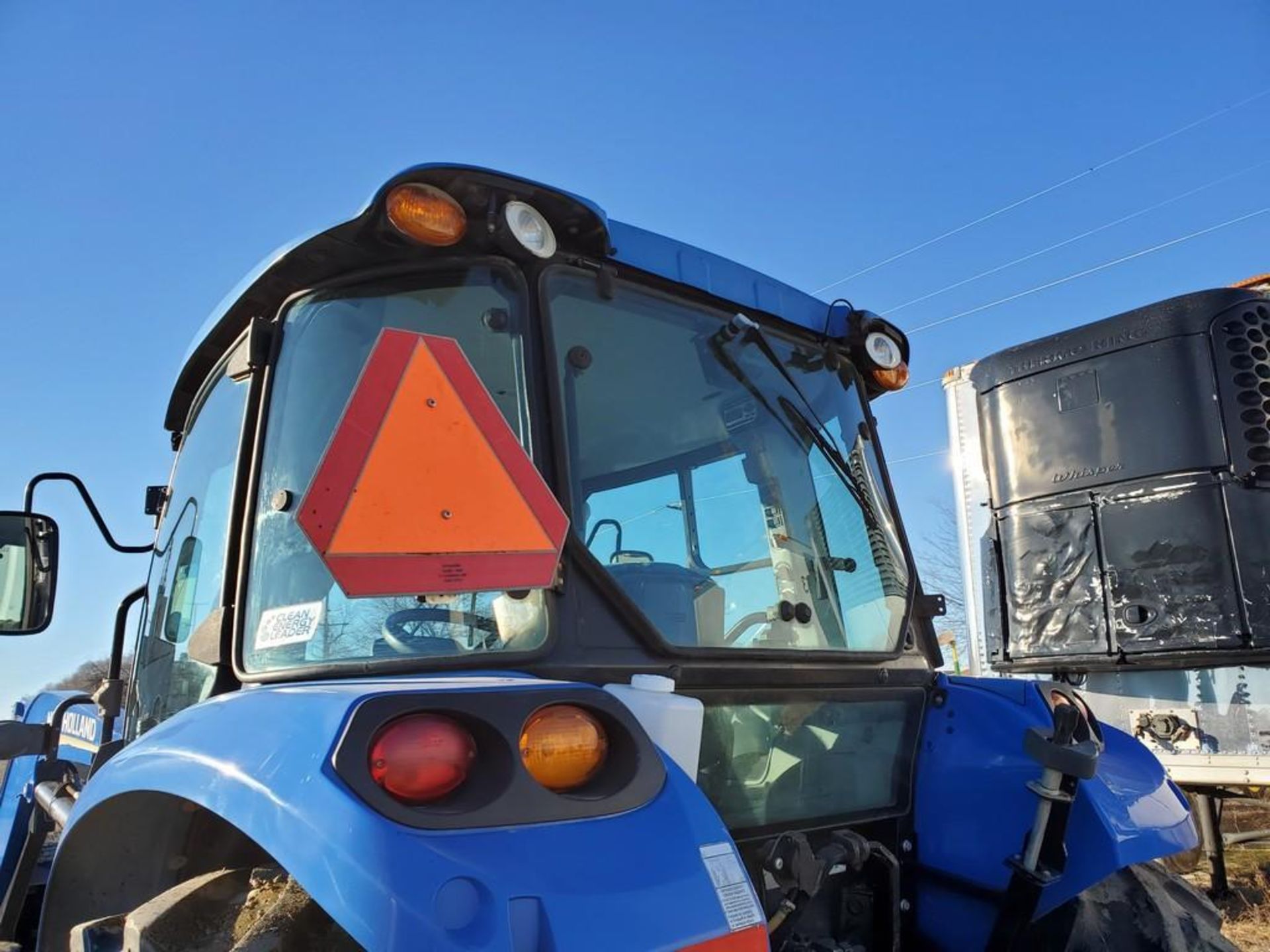 2015 New Holland T4.100 Cab Loader Tractor 'Ride & Drive' - Image 25 of 49