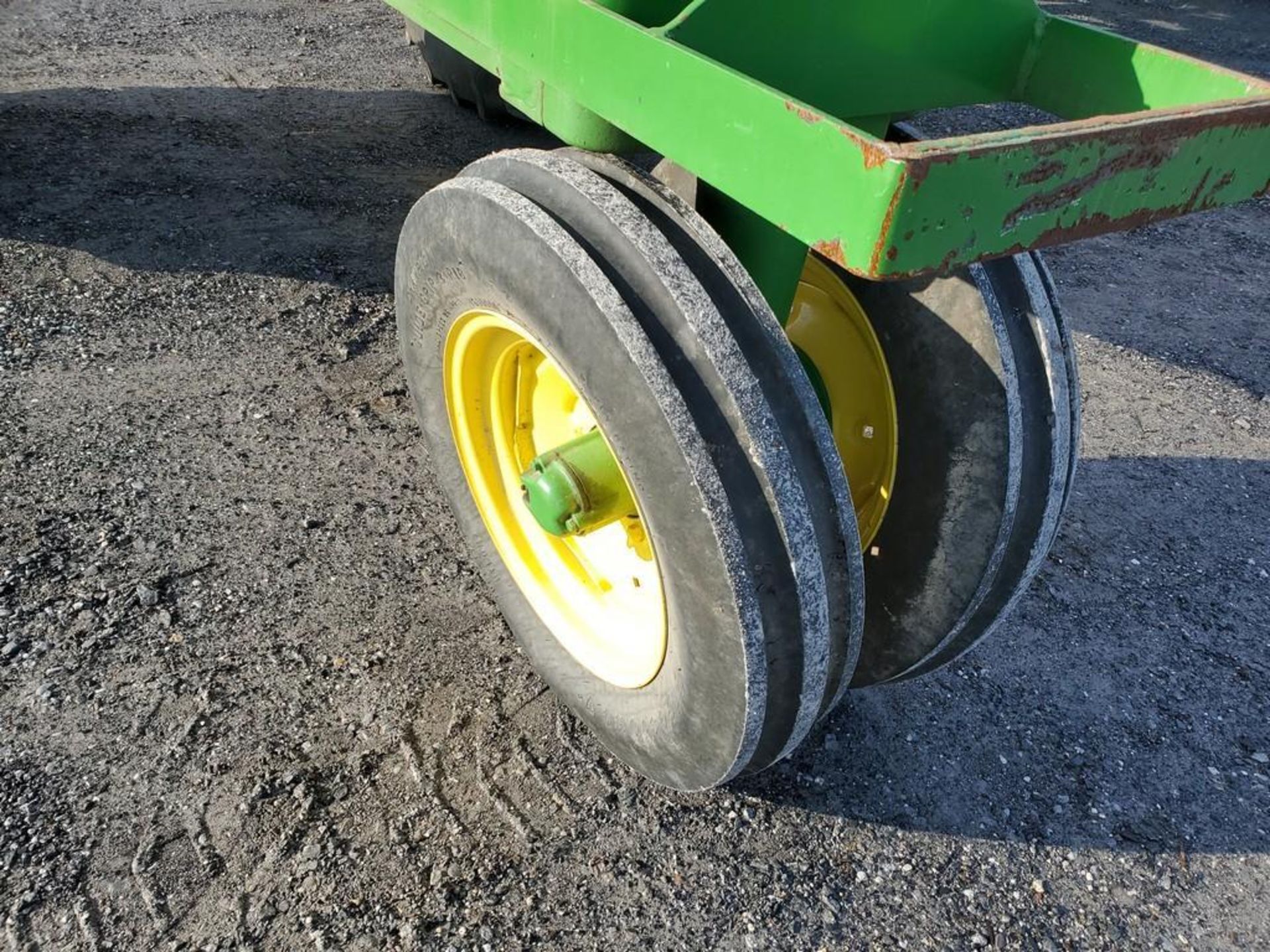 John Deere A Antique Tractor 'Runs & Operates' - Image 10 of 25