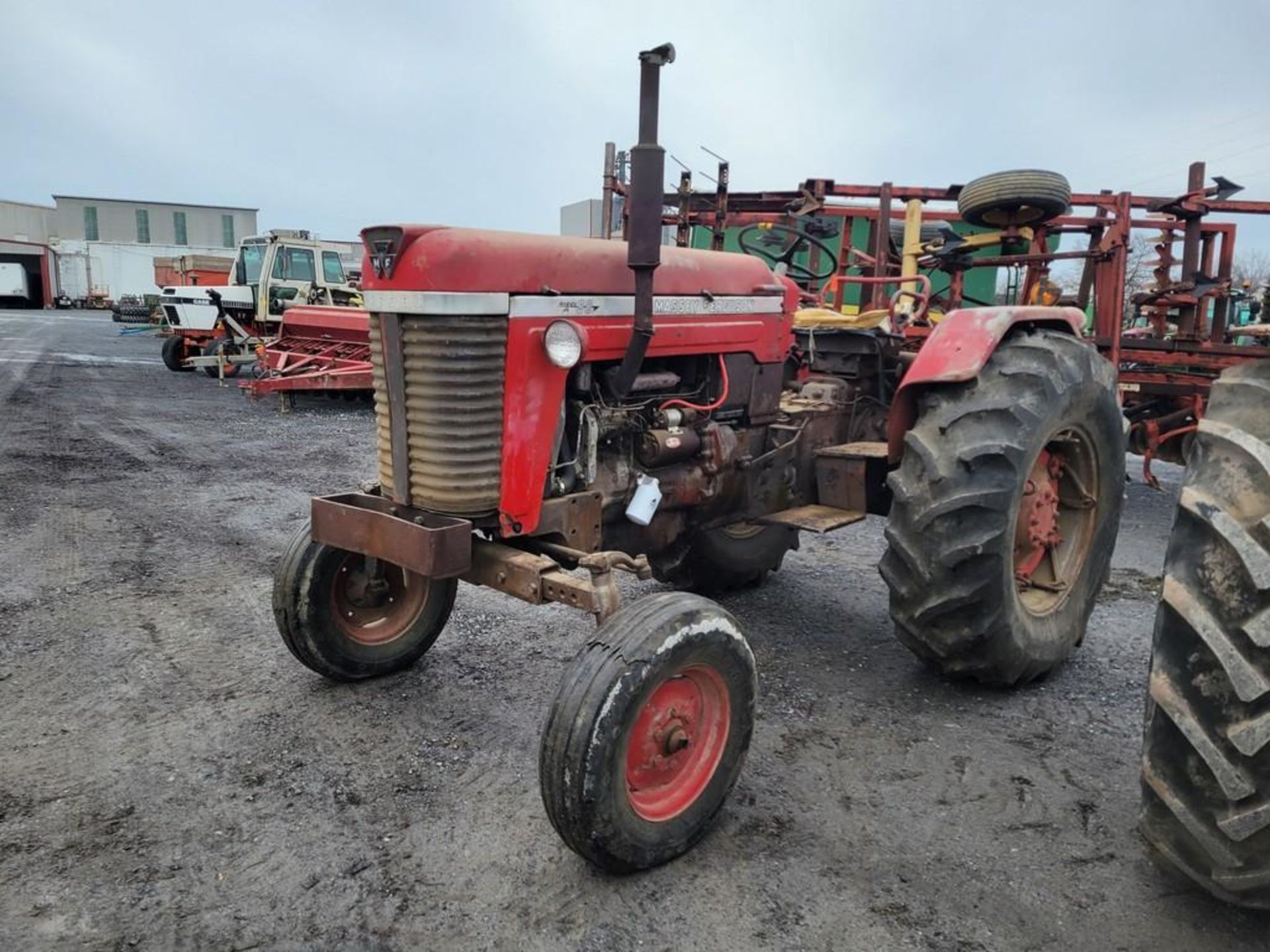 Massey Ferguson Super 90 Tractor 'Runs & Operates'