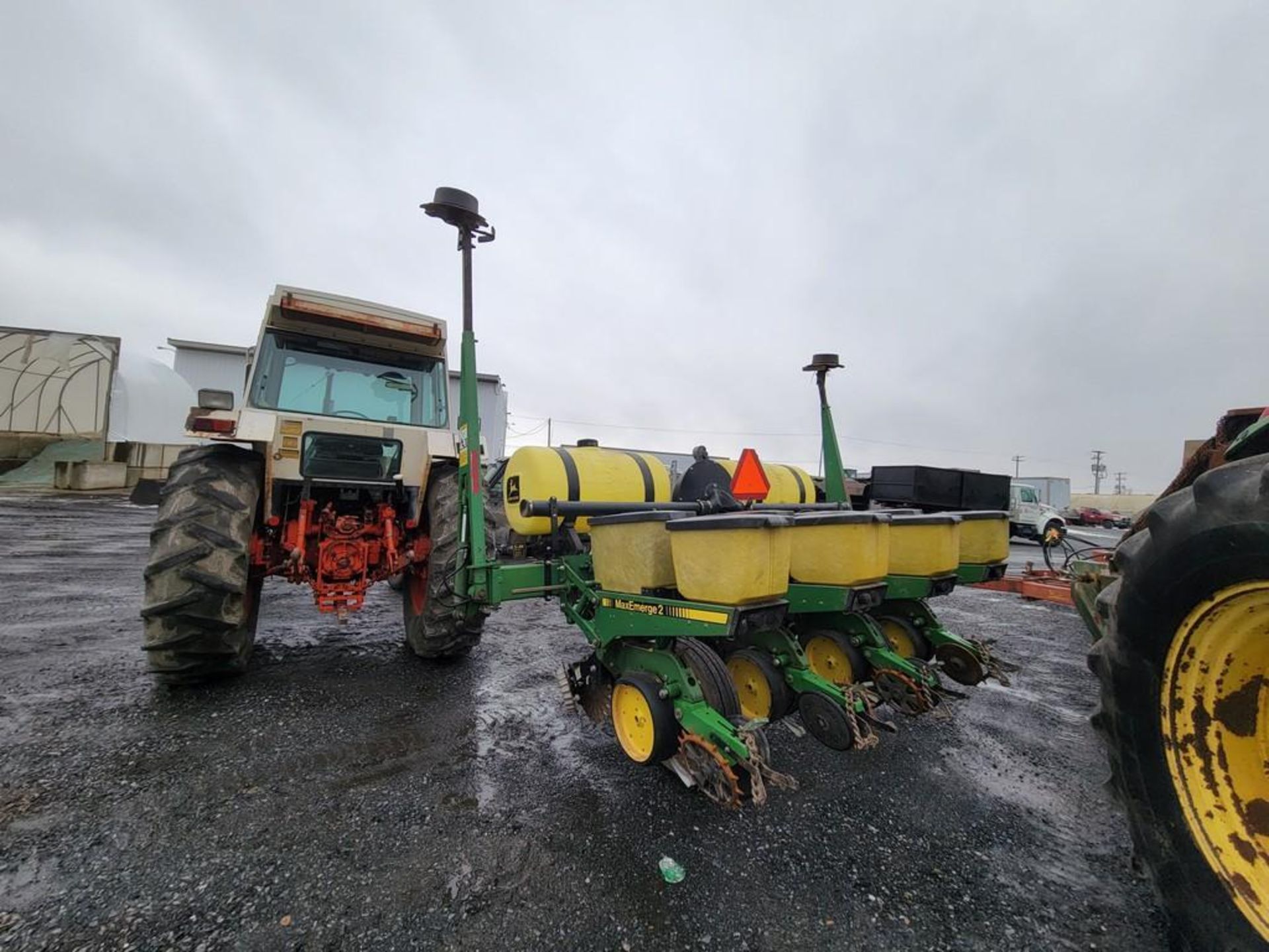 John Deere 7200 Corn Planter - Image 17 of 30