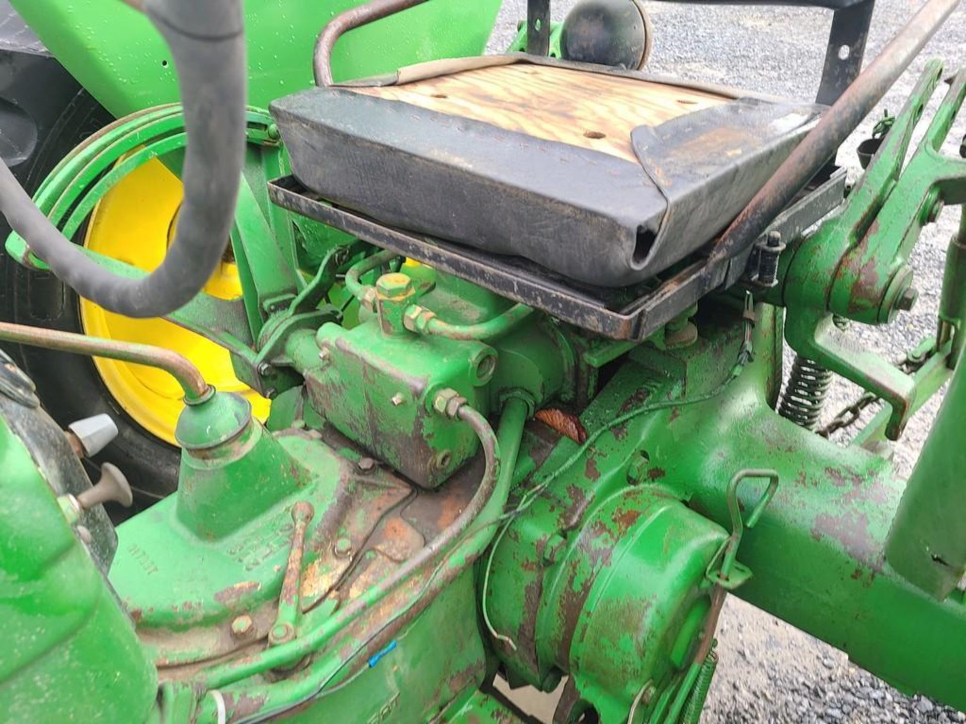 John Deere 420 Antique Tractor 'Ride & Drive' - Image 17 of 23