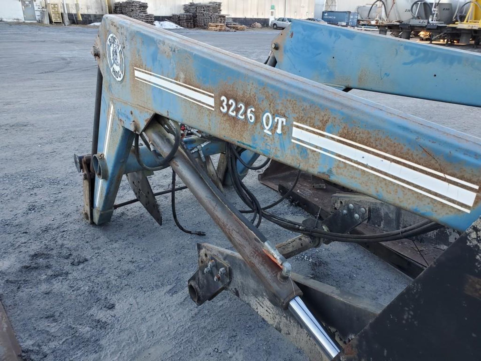 Bush Hog 3226QT Loader - Image 12 of 23