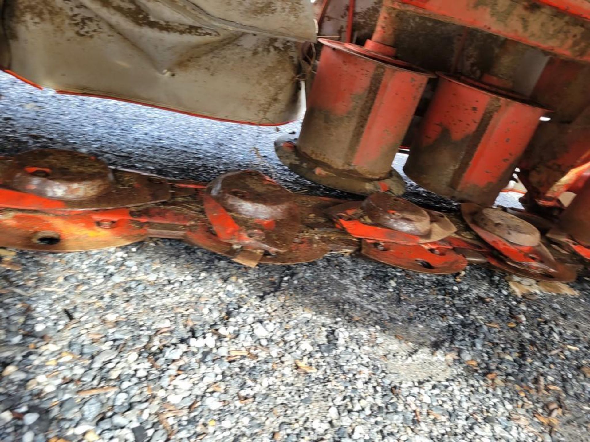 Kuhn GMD802F Disc Mower - Image 9 of 26