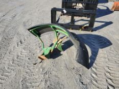 John Deere Front Fenders 'Pair of 2'