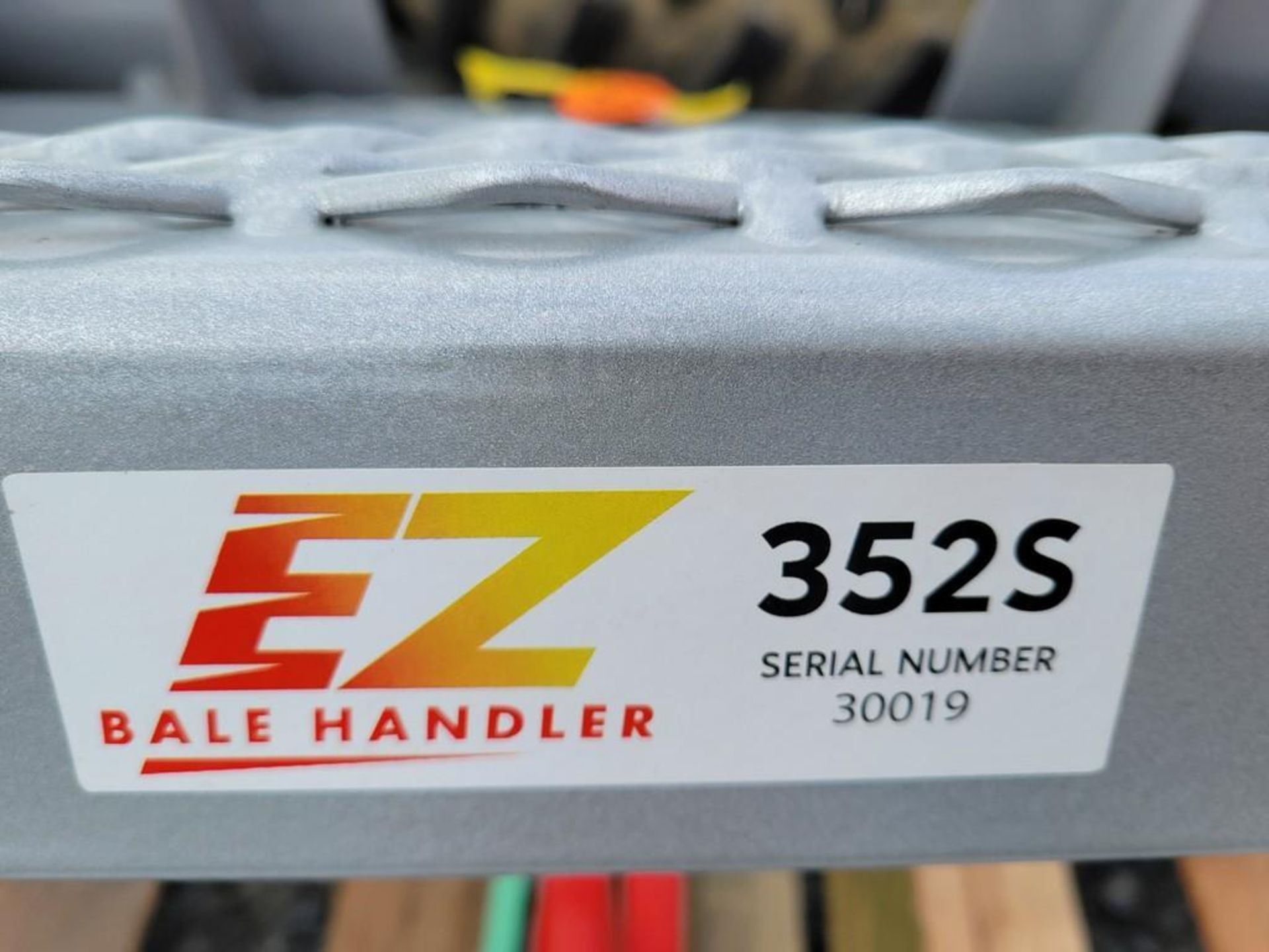EZ Bale Handler 352S Bale Spear 'NEW' - Image 6 of 10