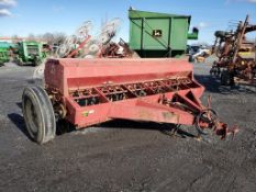International 5100 Grain Drill