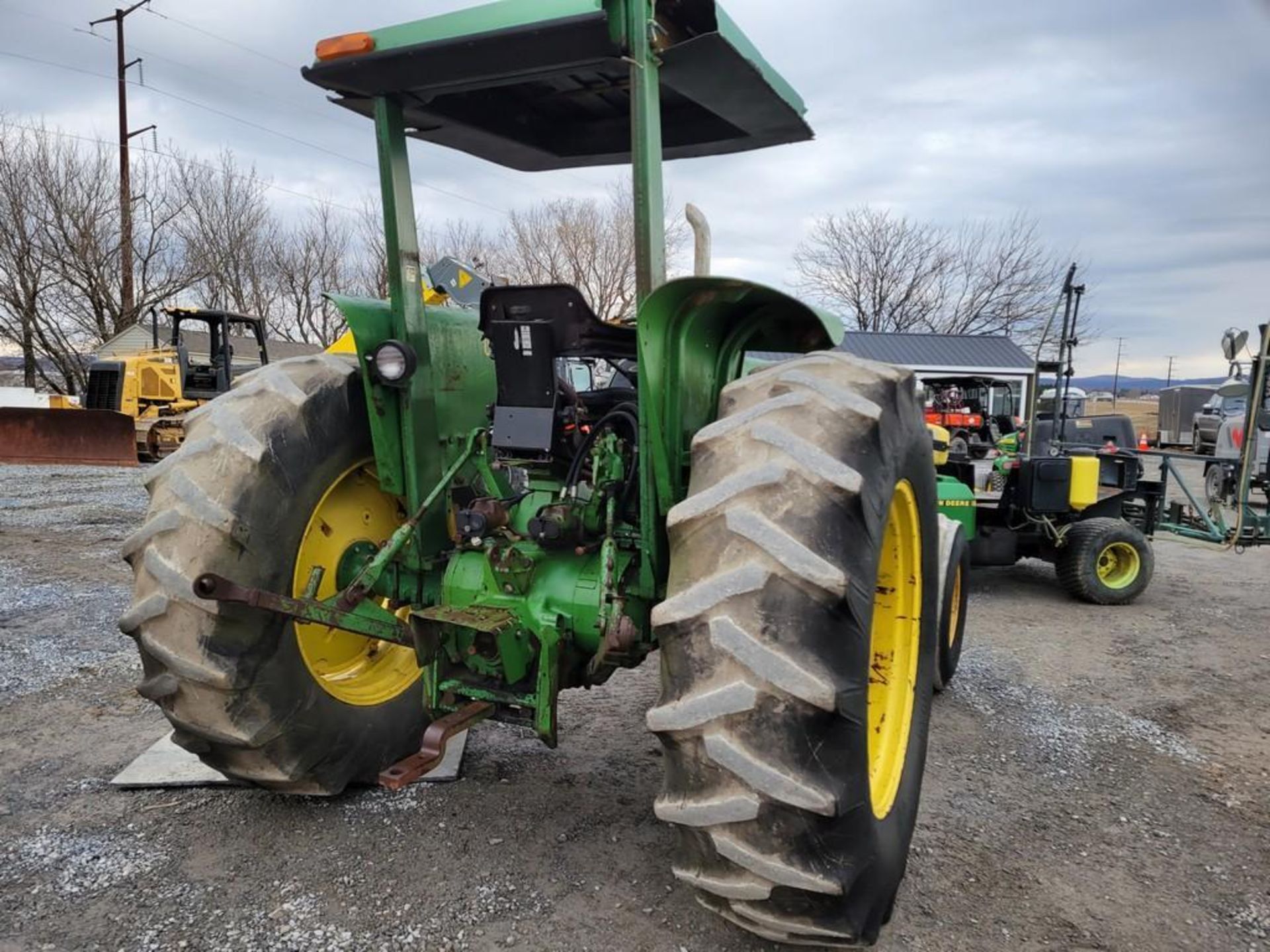 John Deere 2750 Tractor 'Runs & Operates' - Image 15 of 38