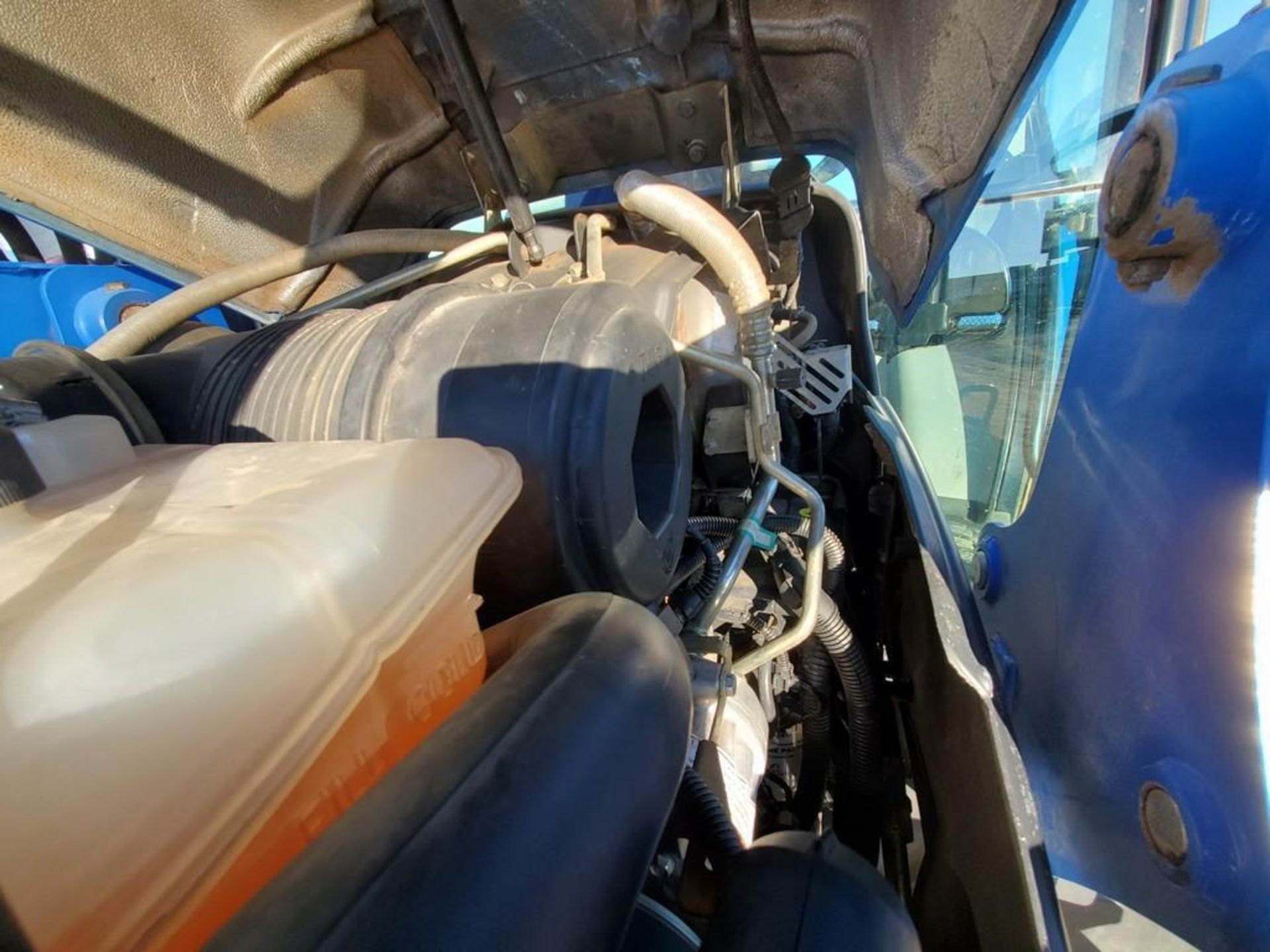 2015 New Holland T4.100 Cab Loader Tractor 'Ride & Drive' - Image 33 of 49