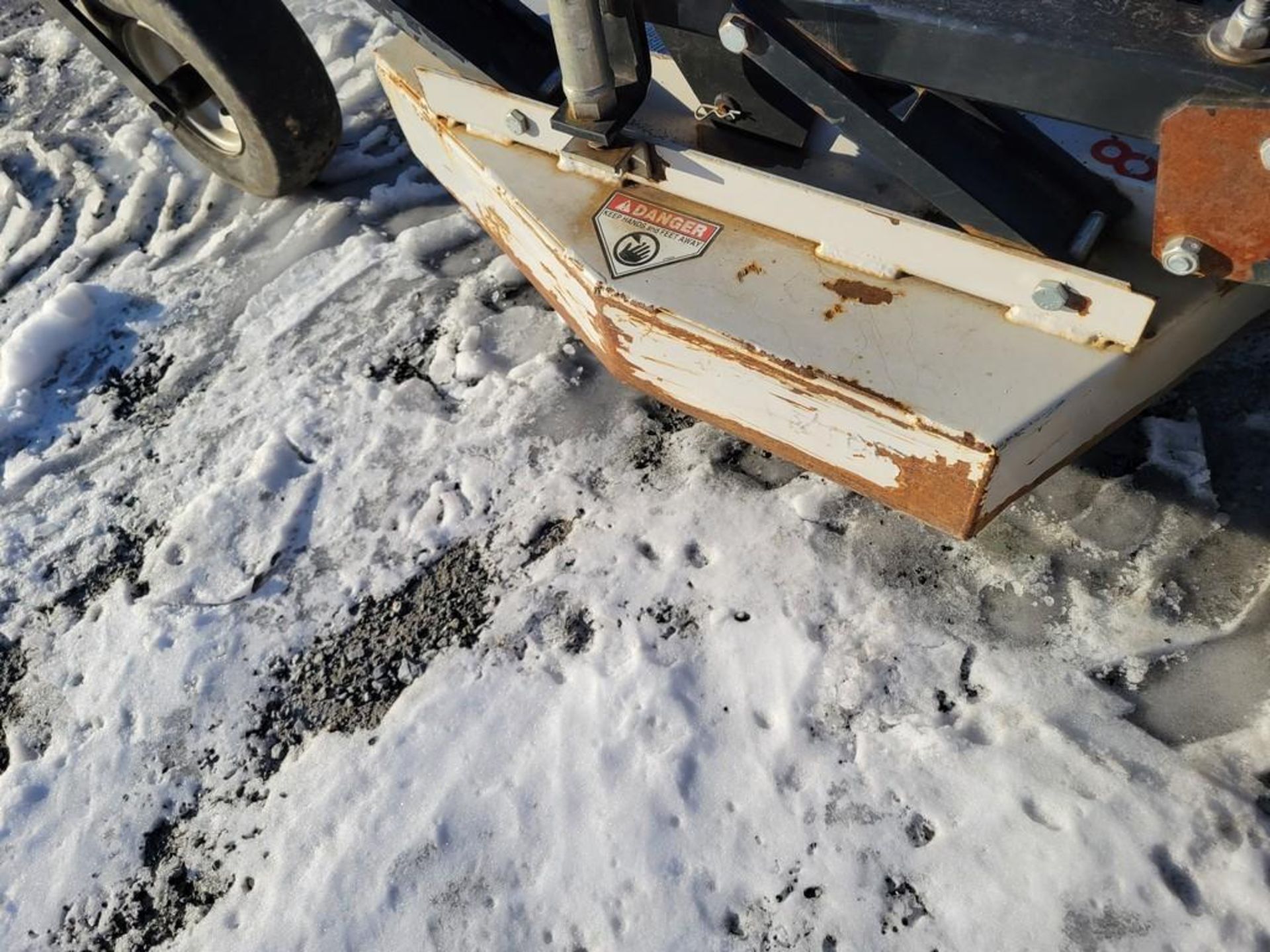 2015 Kunz Pro60V Pull Behind Mower - Image 16 of 24