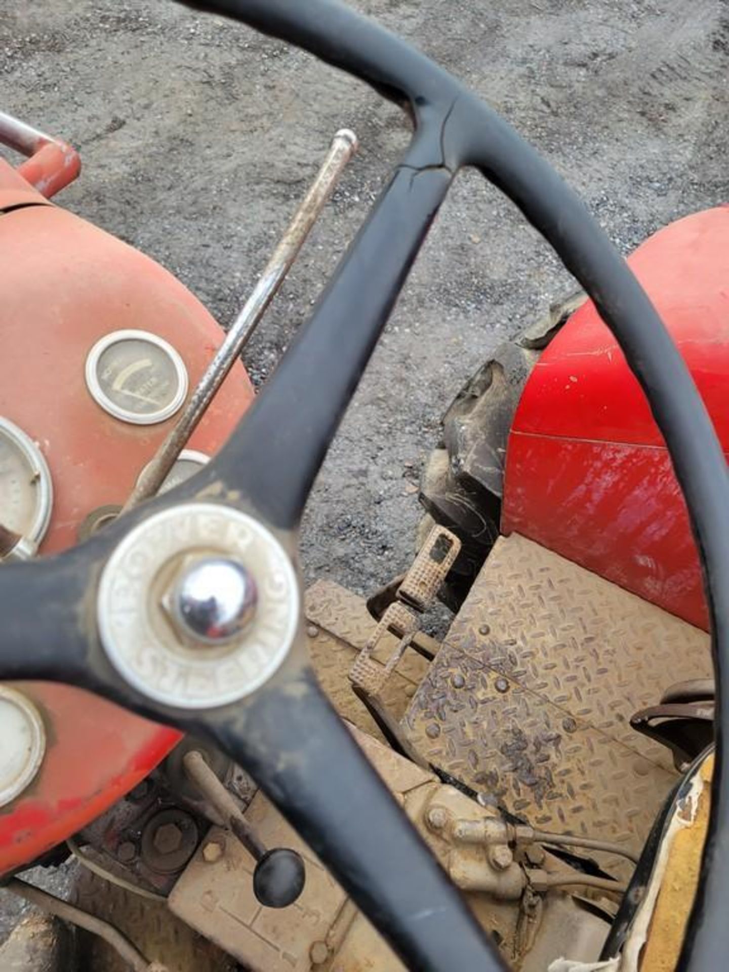 Massey Ferguson Super 90 Tractor 'Runs & Operates' - Image 27 of 28