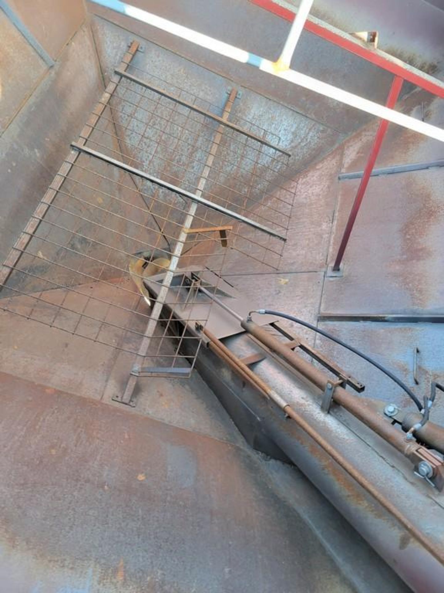 Unverferth 7000 Grain Cart 'Works Good' - Image 25 of 29