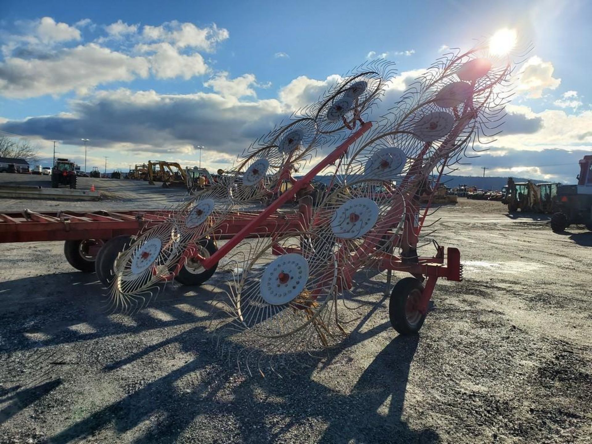 Hesston 1512 Rake - Image 6 of 28