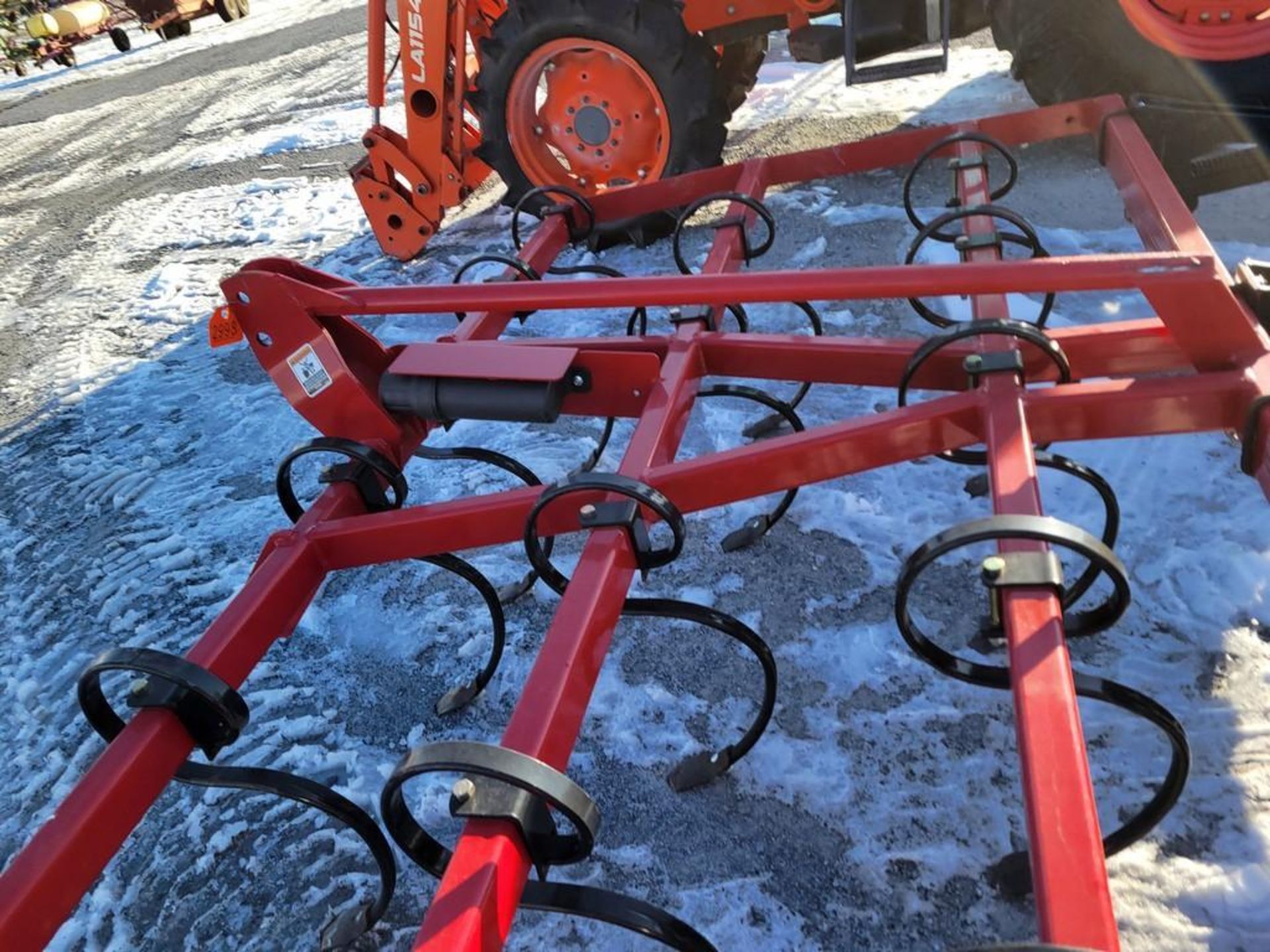Unverferth Perfecta 10 Cultivator 'NEW' - Image 10 of 16