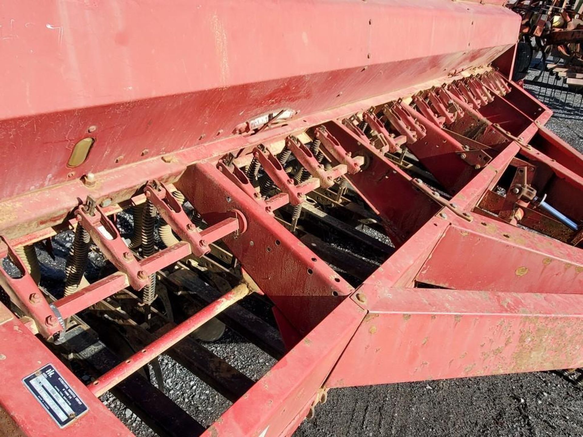 International 5100 Grain Drill - Image 16 of 22