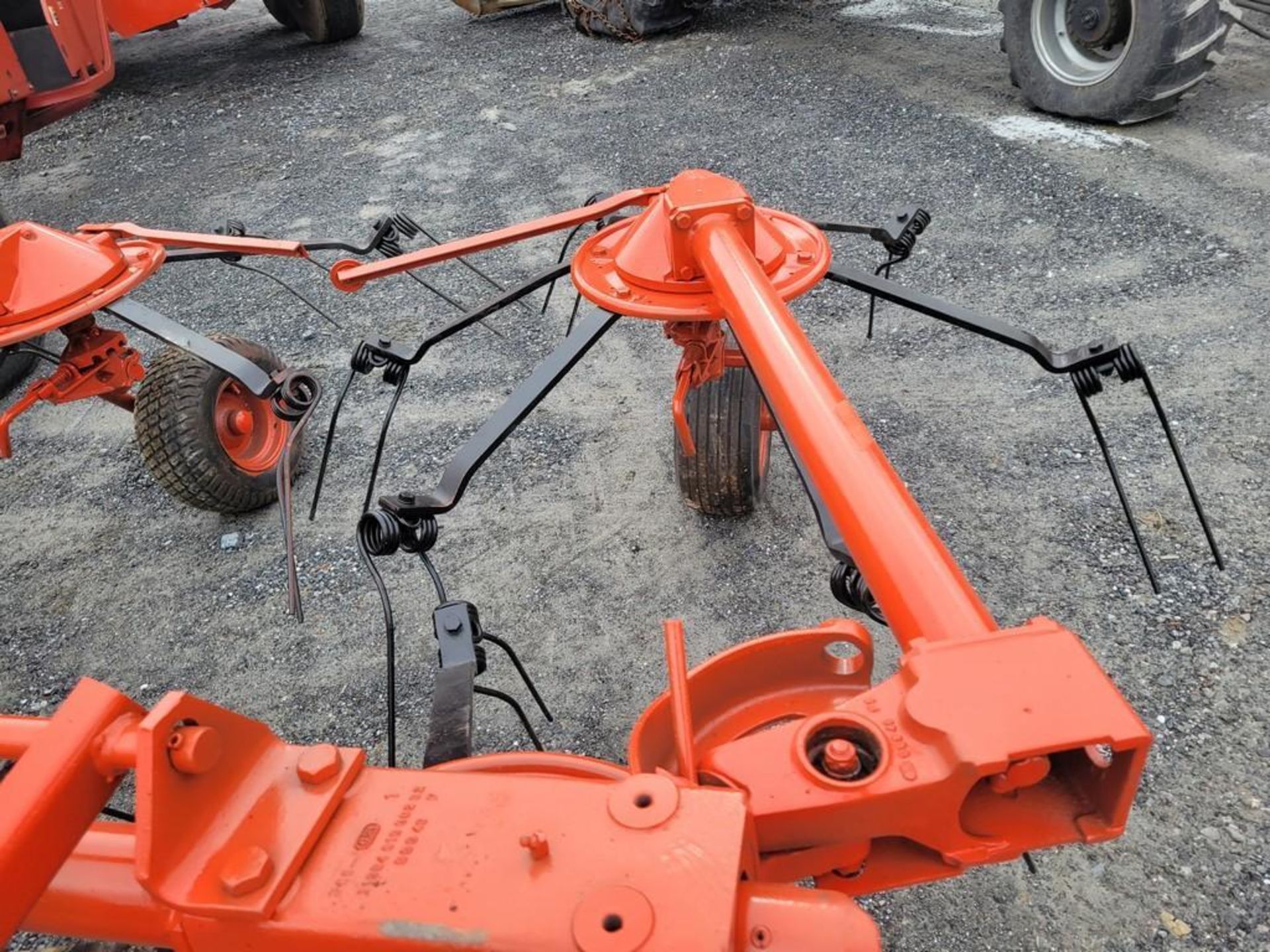 Kuhn Tedder - Image 12 of 18
