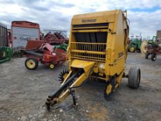 2009 Vermeer 504 Round Baler