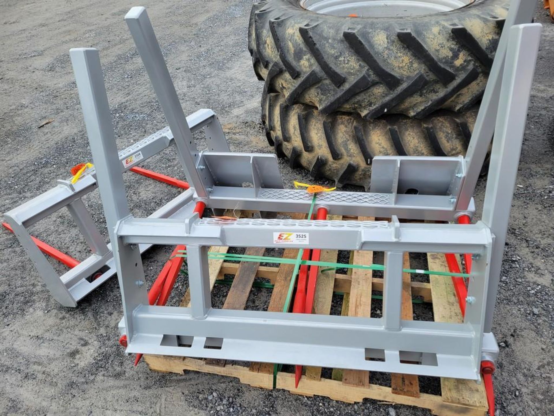 EZ Bale Handler 352S Bale Spear 'NEW' - Image 4 of 10