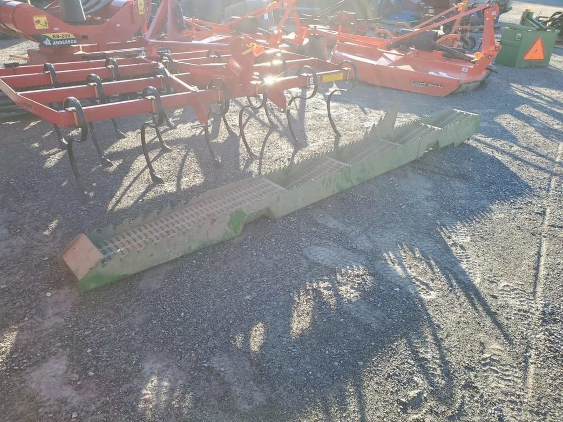 John Deere Straw Walker - Image 3 of 8