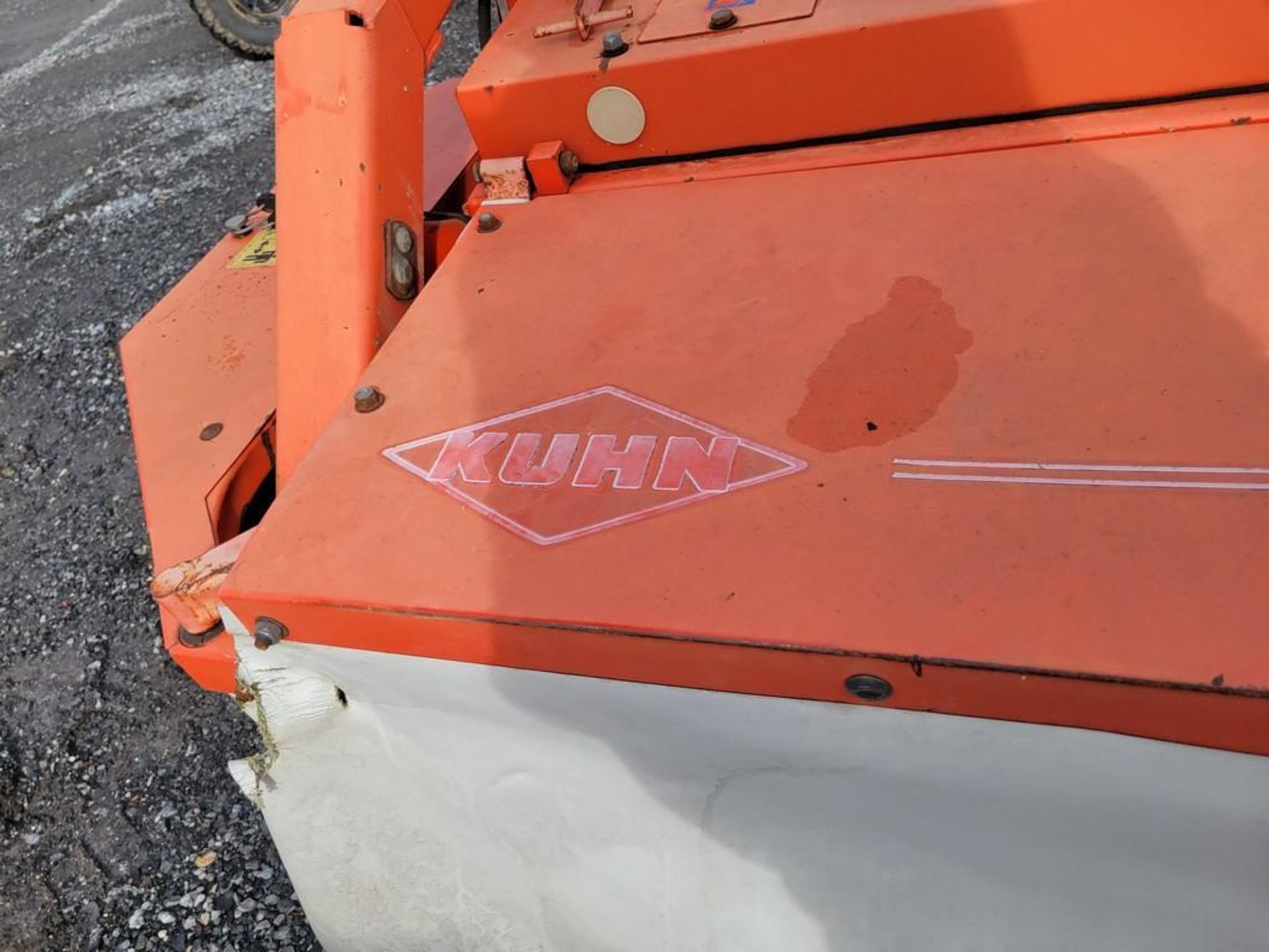 Kuhn GMD802F Disc Mower - Image 11 of 26