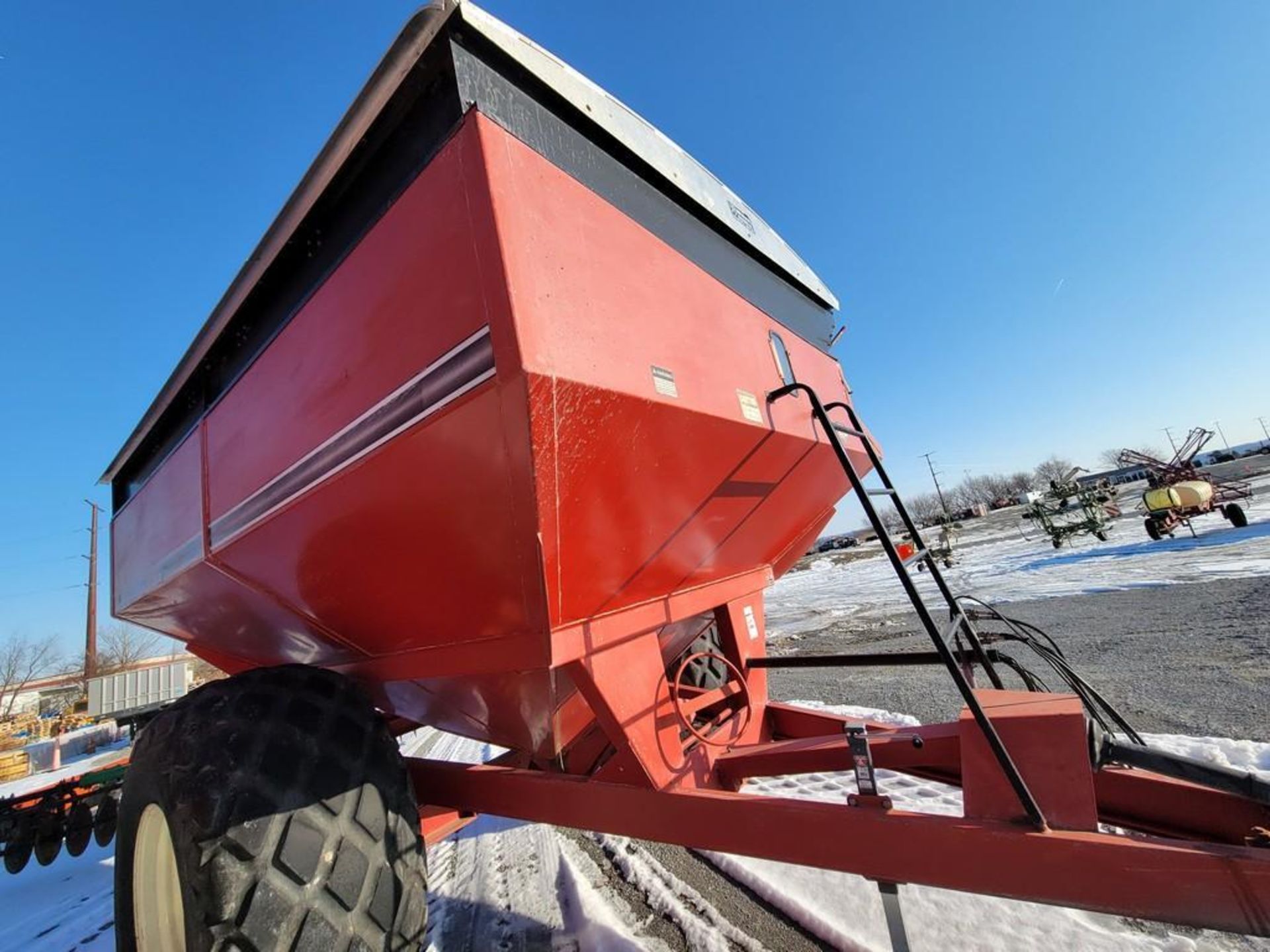 Unverferth 7000 Grain Cart 'Works Good' - Image 4 of 29