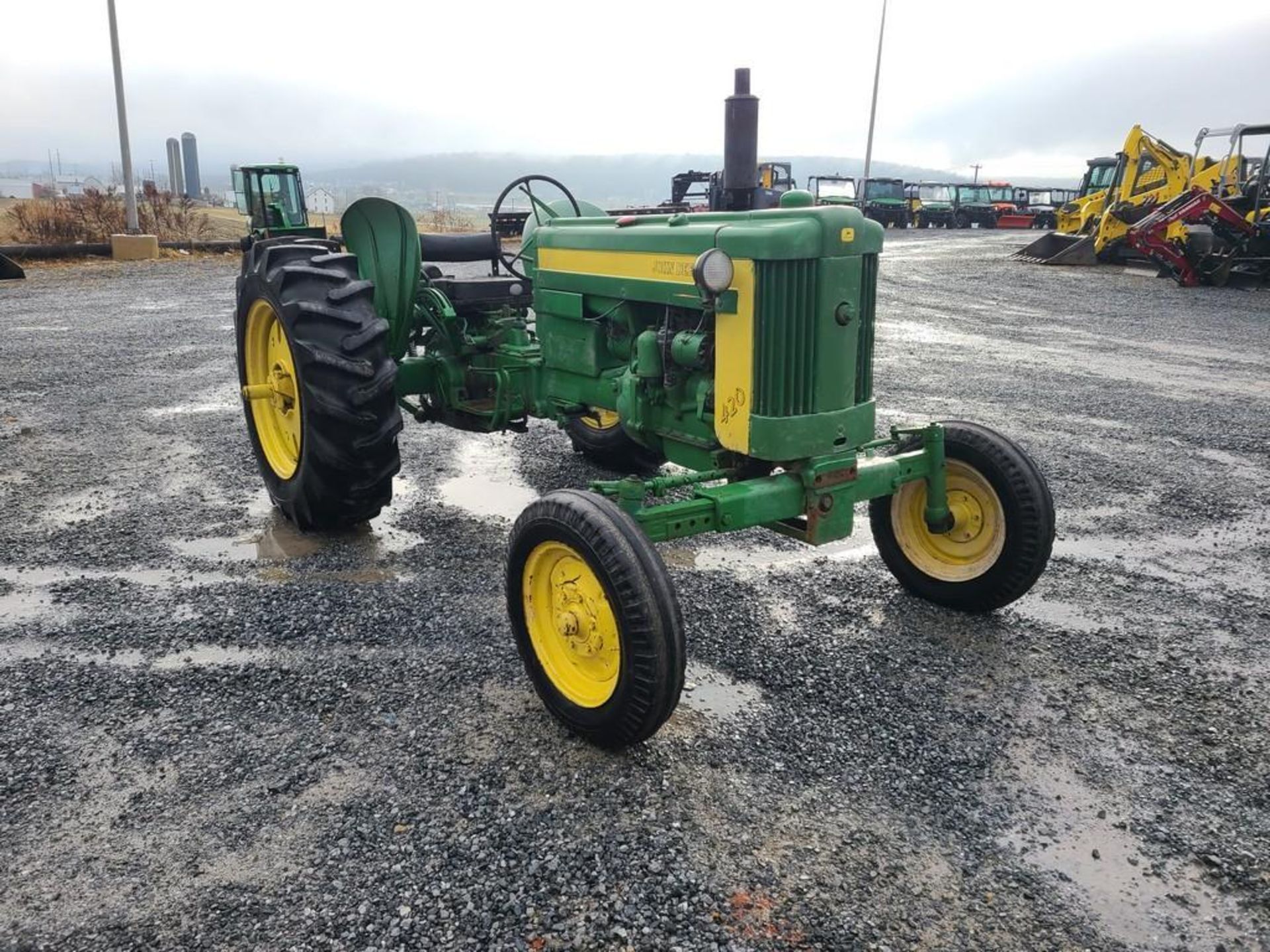 John Deere 420 Antique Tractor 'Ride & Drive' - Image 2 of 23