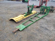 Blade with Subframe Mount
