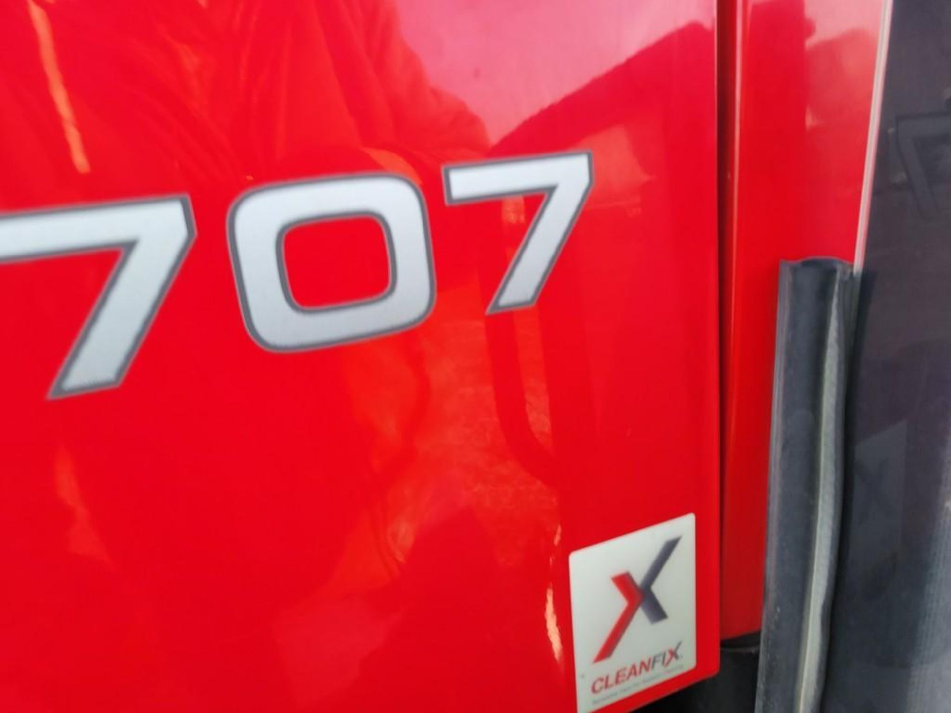 2021 Massey Ferguson 4707EP Tractor 'Ride & Drive' - Image 26 of 41