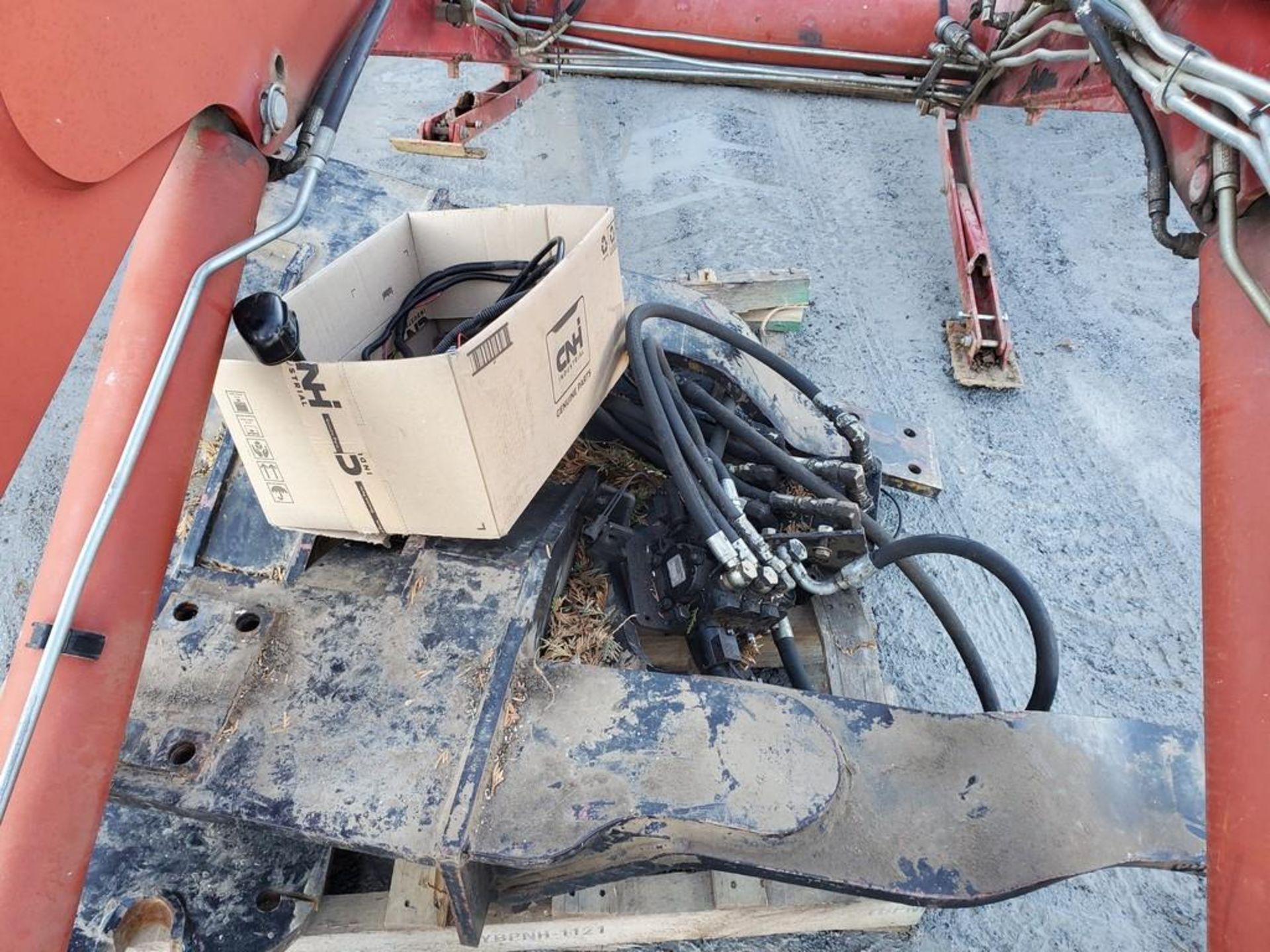 2002 Case IH LX172 Loader - Image 12 of 18