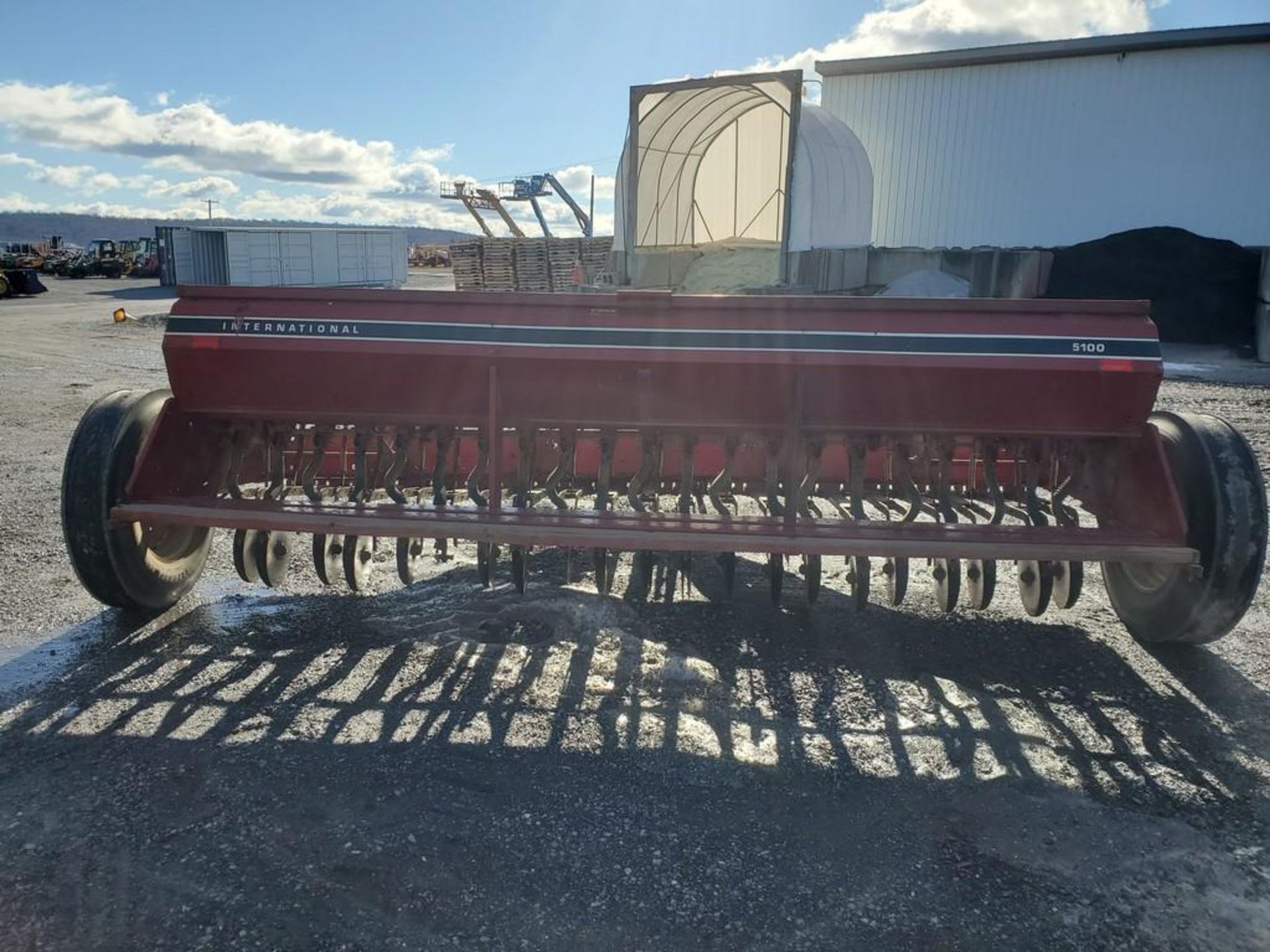 International 5100 Grain Drill - Image 4 of 22