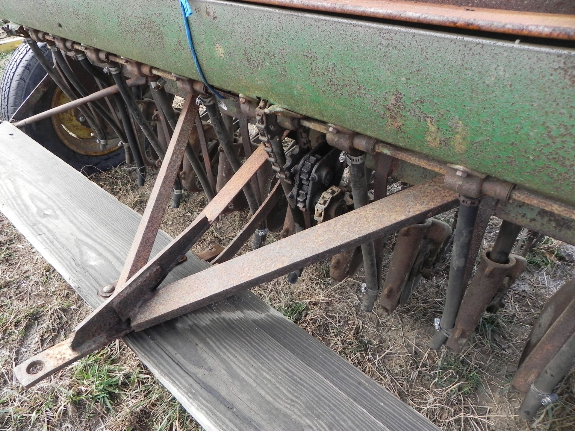 John Deere FBB Grain drill - Image 6 of 14
