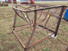 Round Bale Feeder