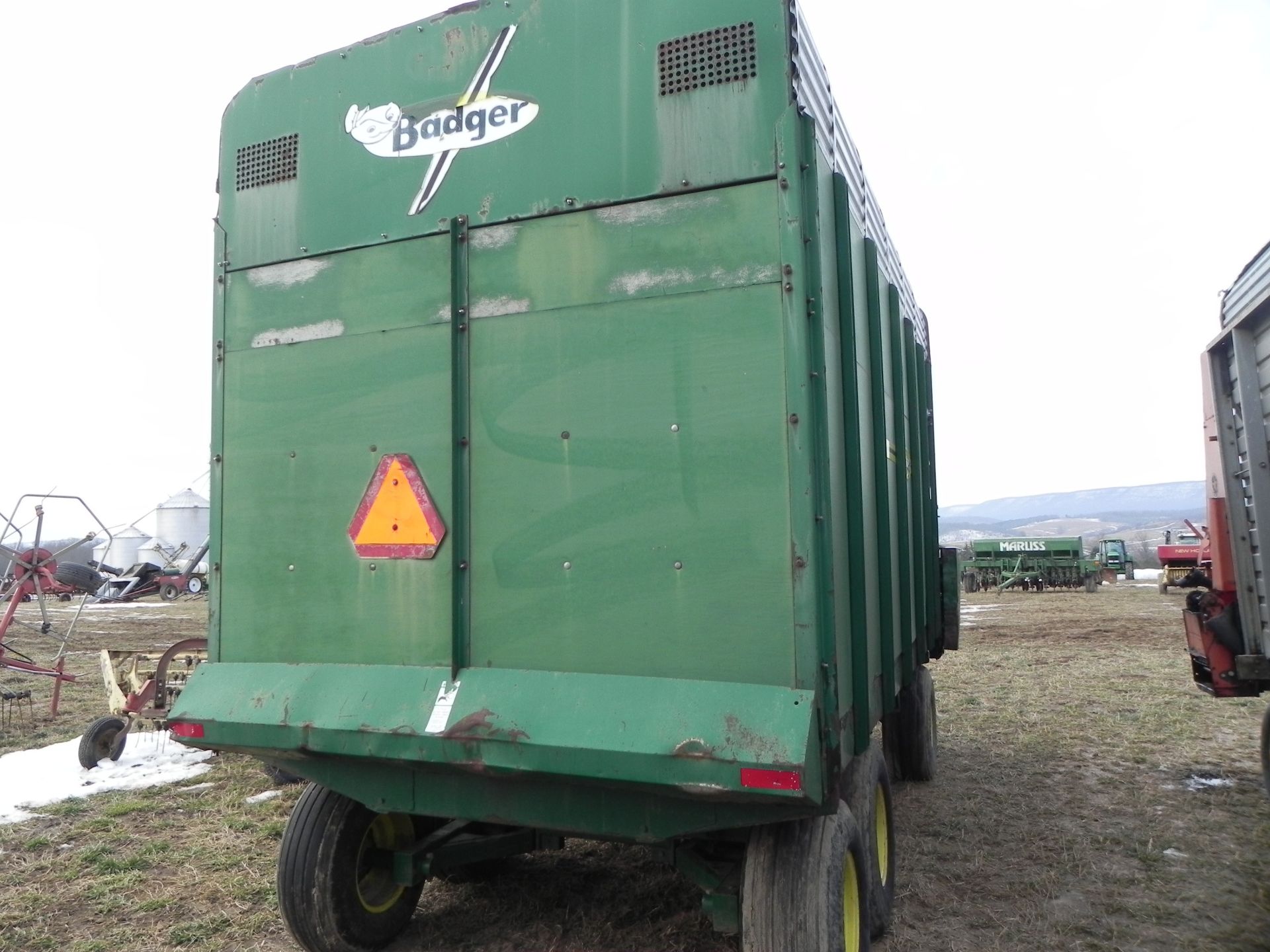 Badger Forage Wagon - Image 10 of 19