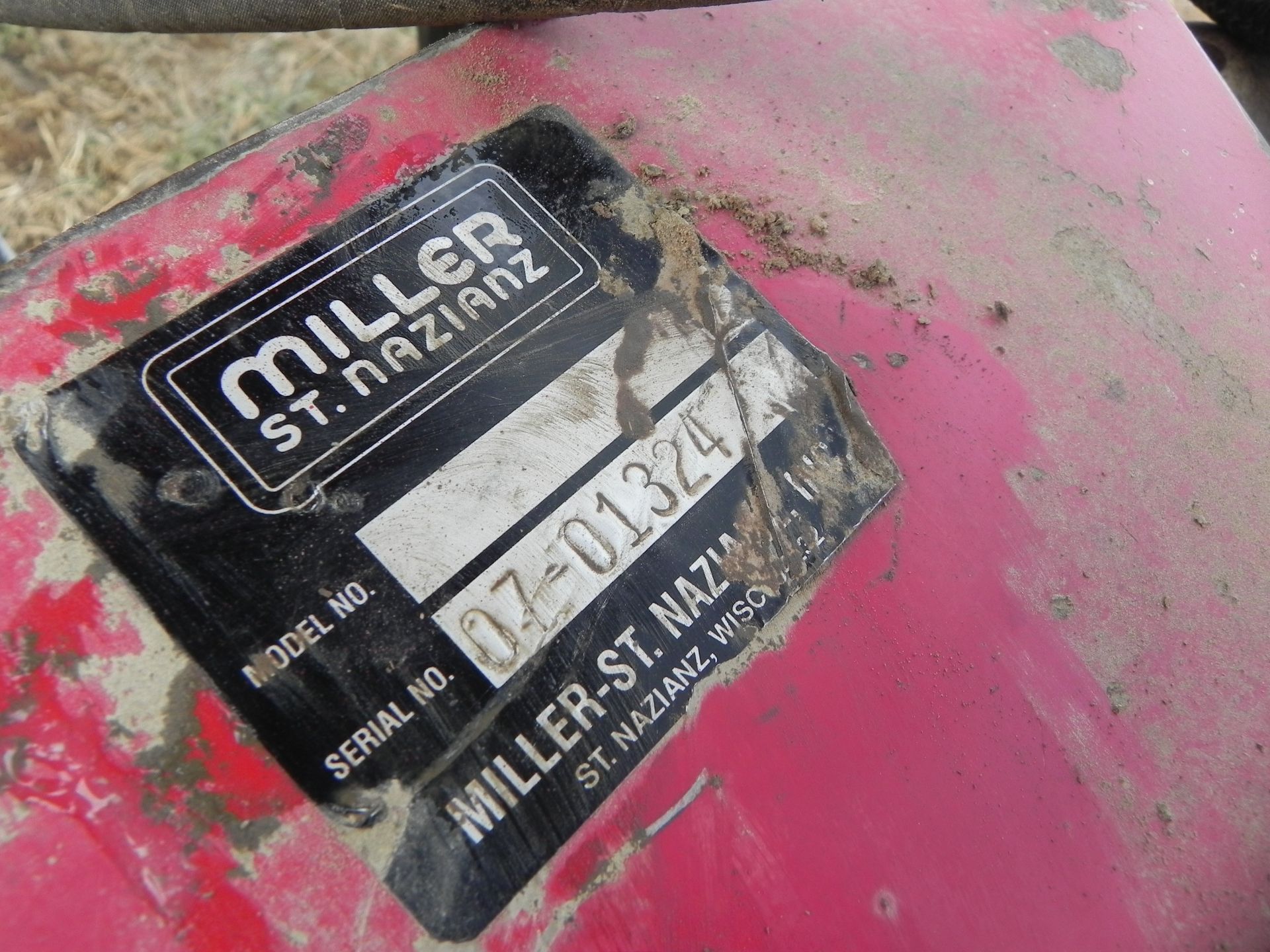 Miller Pro 750 Field Sprayer - Image 13 of 18