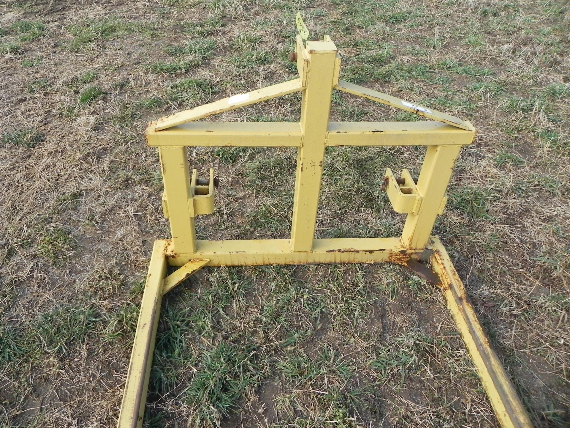 Bale Carrier - Image 4 of 7