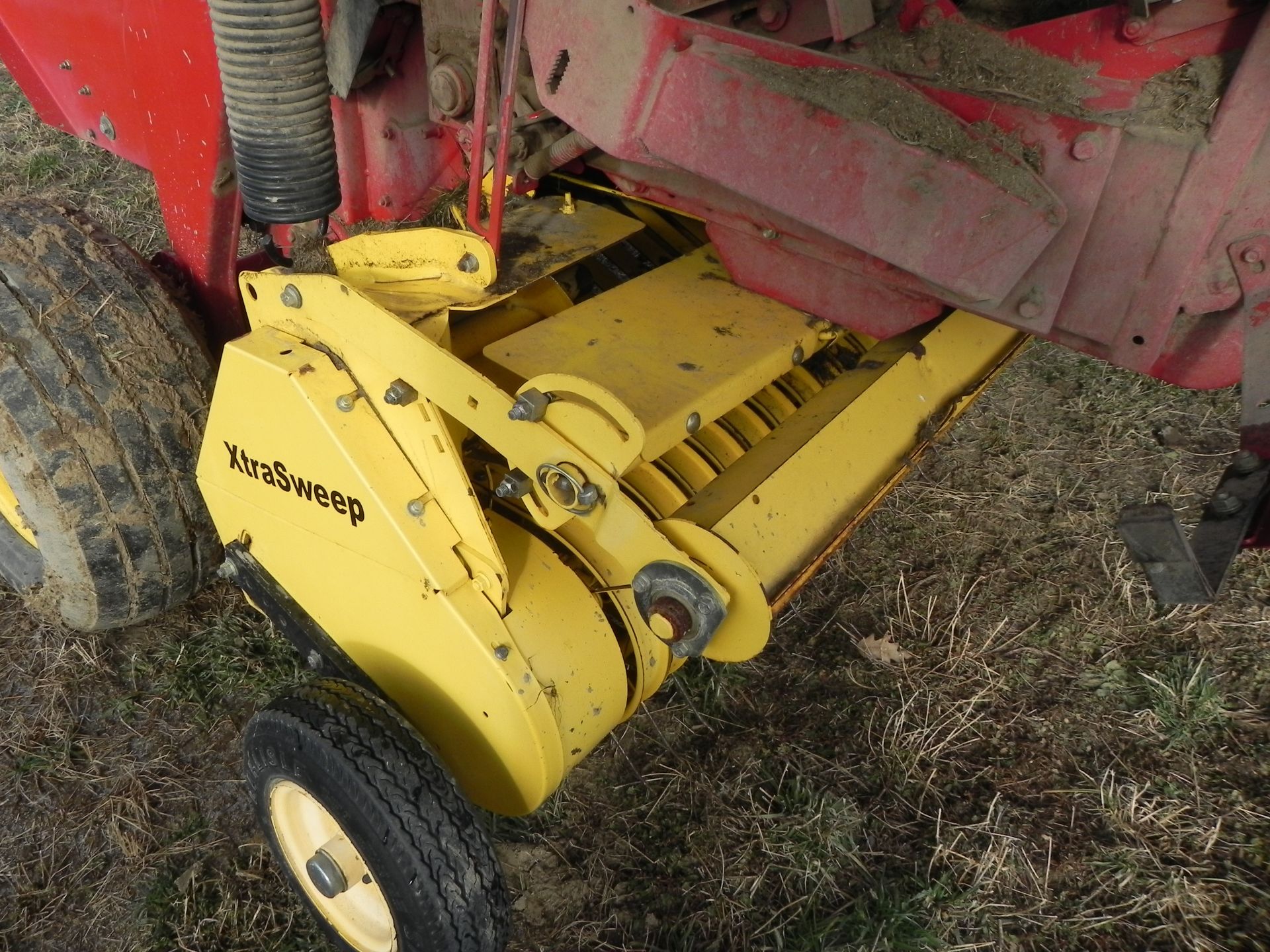 2013 New Holland BR7070 Round Baler - Image 12 of 16