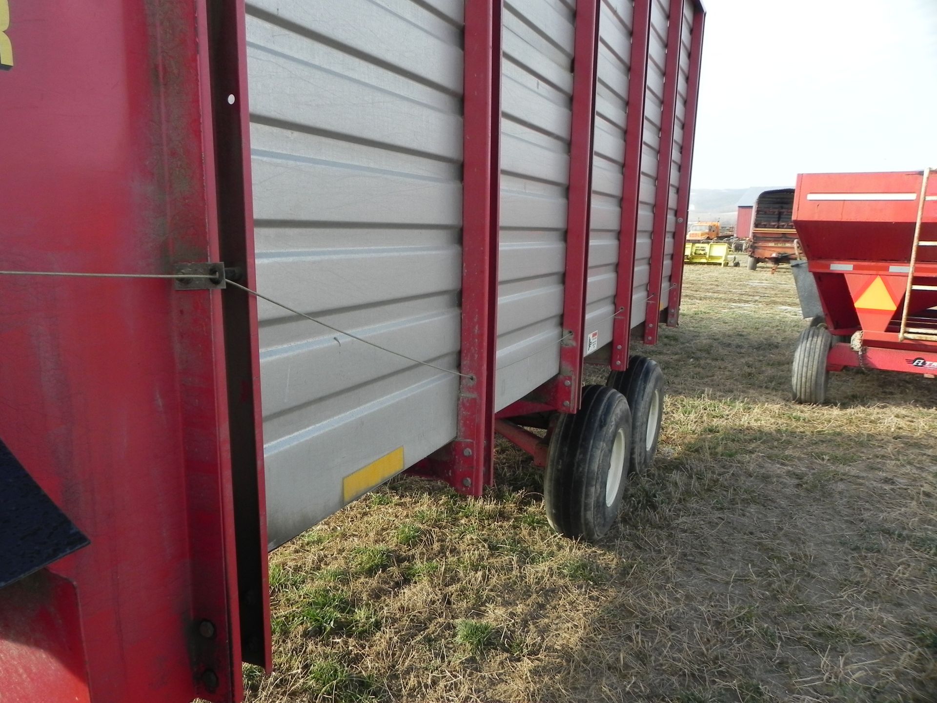 H&S Twin Auger HD Forage Wagon - Image 7 of 15