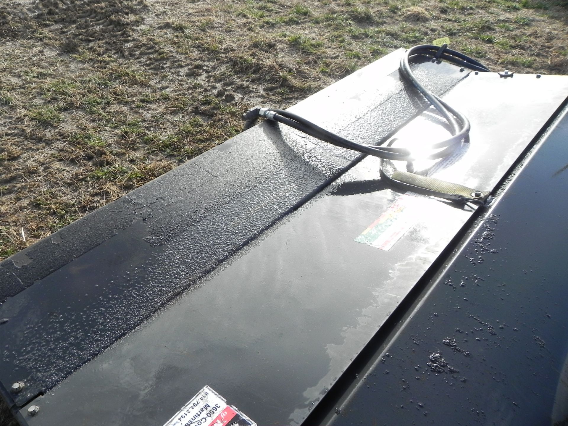 2020 Bobcat 84 Sweeper Bucket Broom - Image 5 of 9
