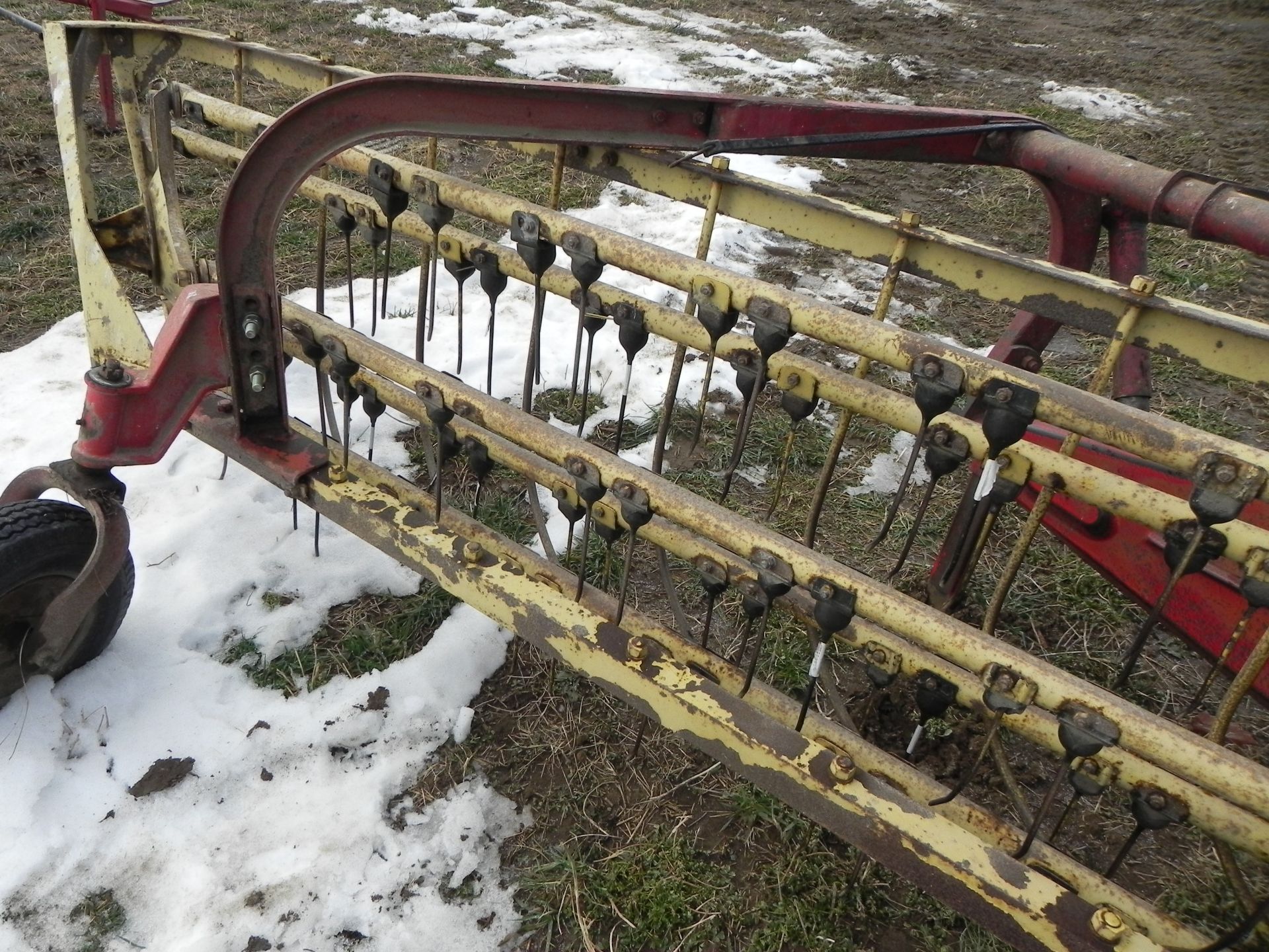 New Holland 57 Hayrake - Image 4 of 9
