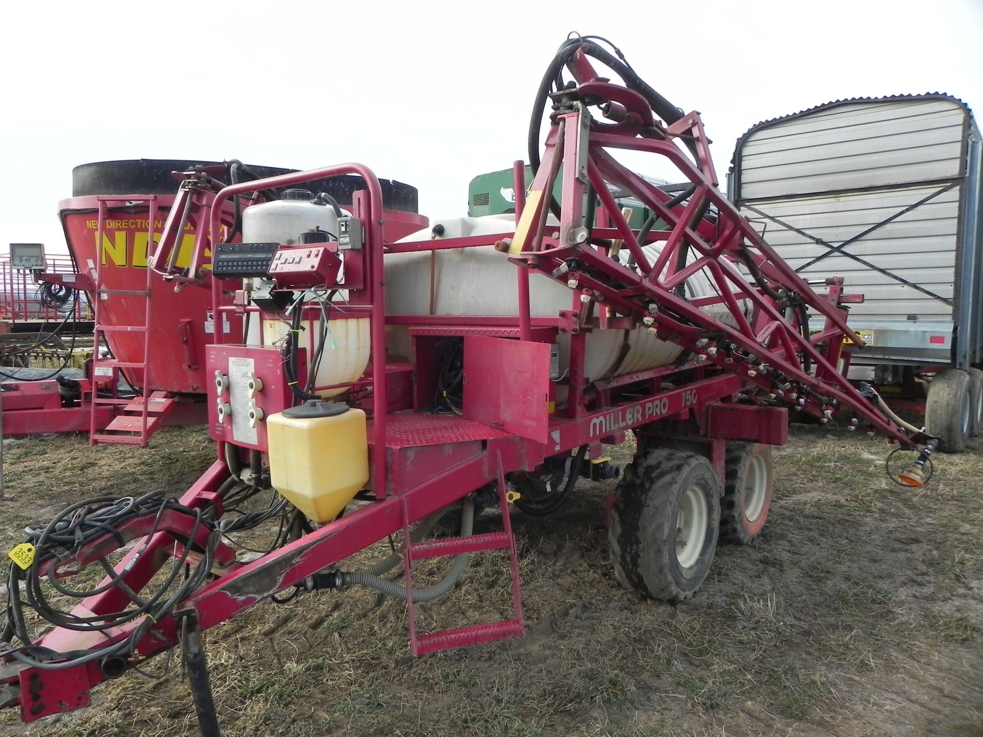 Miller Pro 750 Field Sprayer