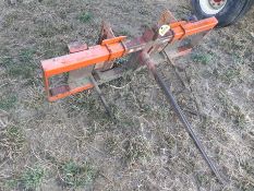 Bale Spear