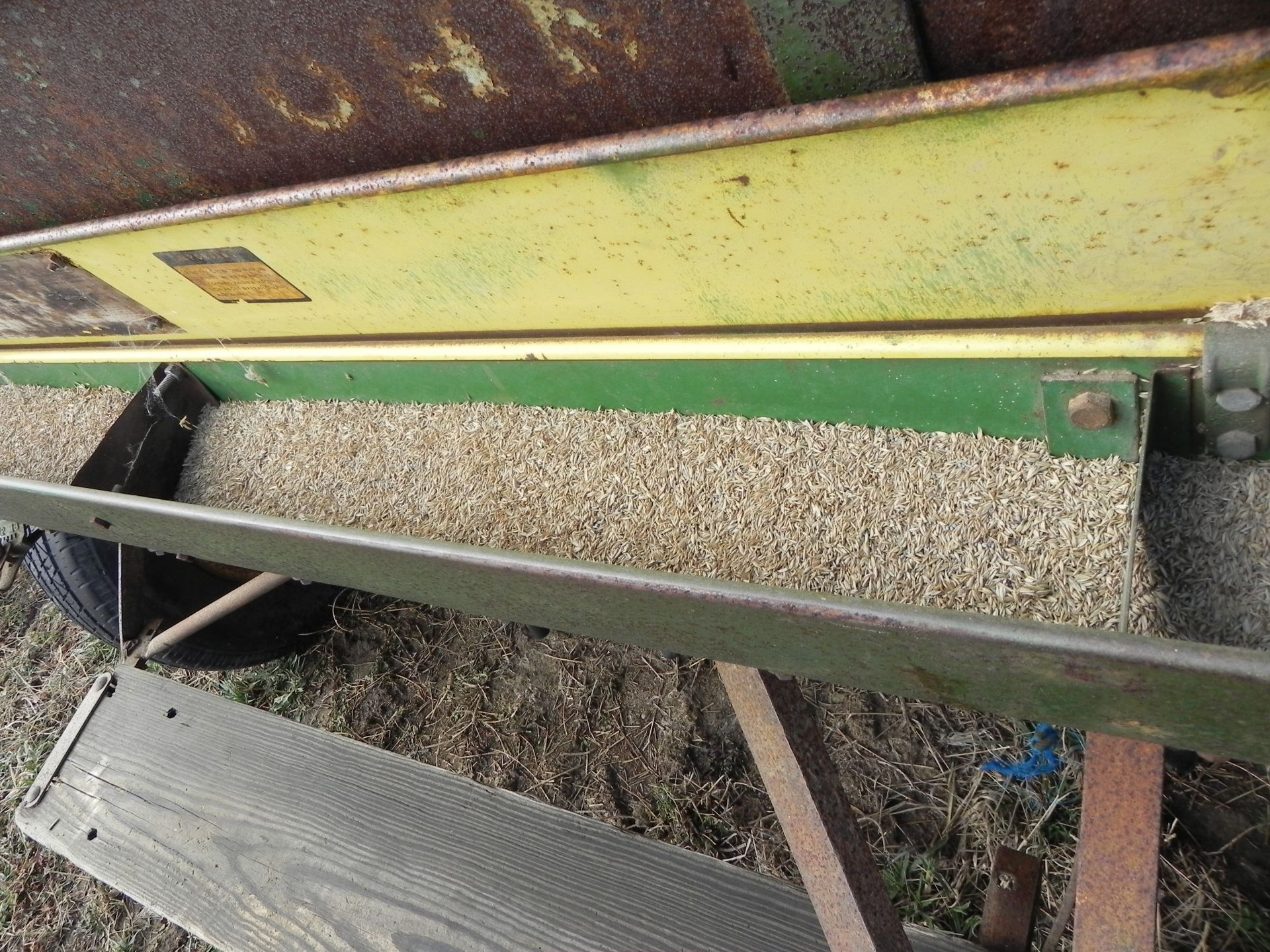 John Deere FBB Grain drill - Image 9 of 14