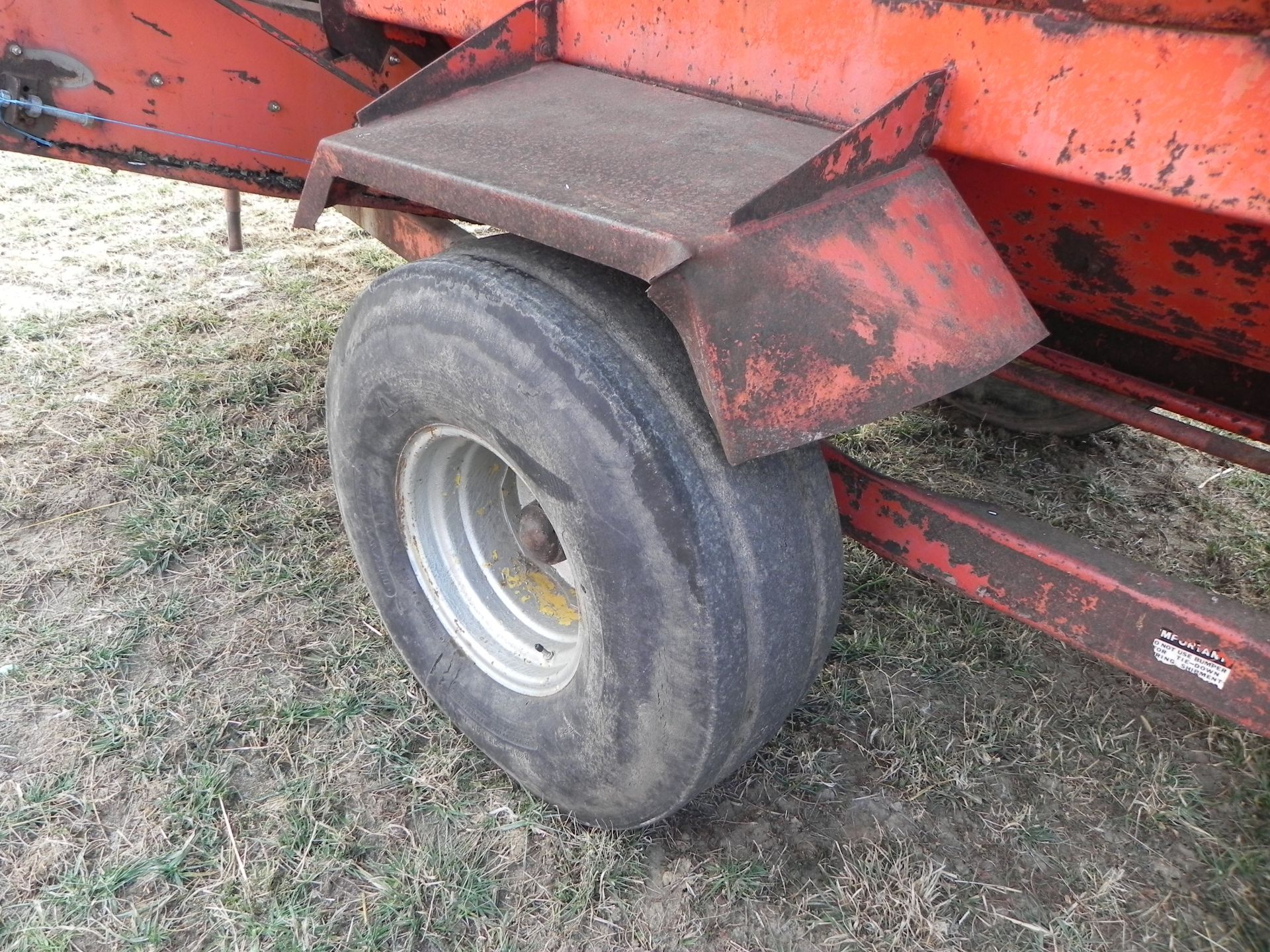 Butler Oswalt TMR Trailer - Image 5 of 15