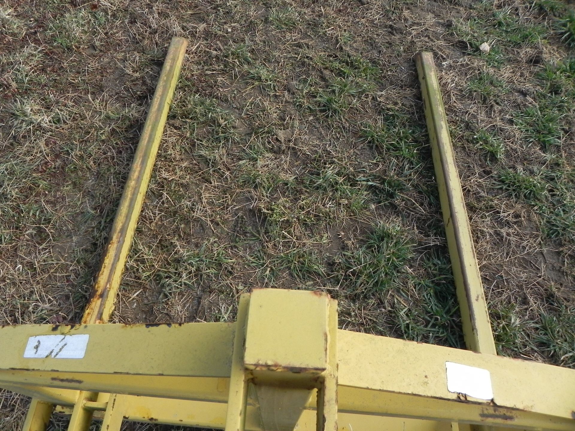 Bale Carrier - Image 6 of 7