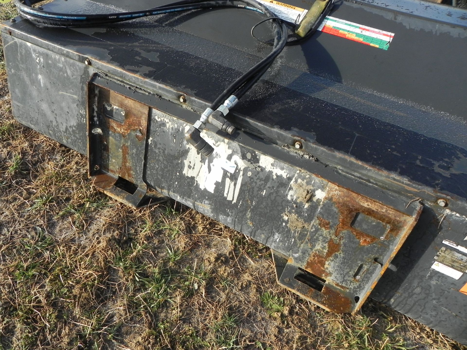 2020 Bobcat 84 Sweeper Bucket Broom - Image 8 of 9